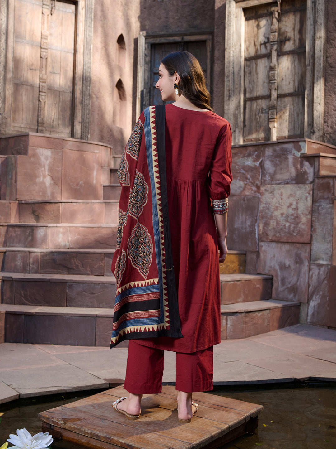 Maroon Solid Cotton Kurta Pant Dupatta Set