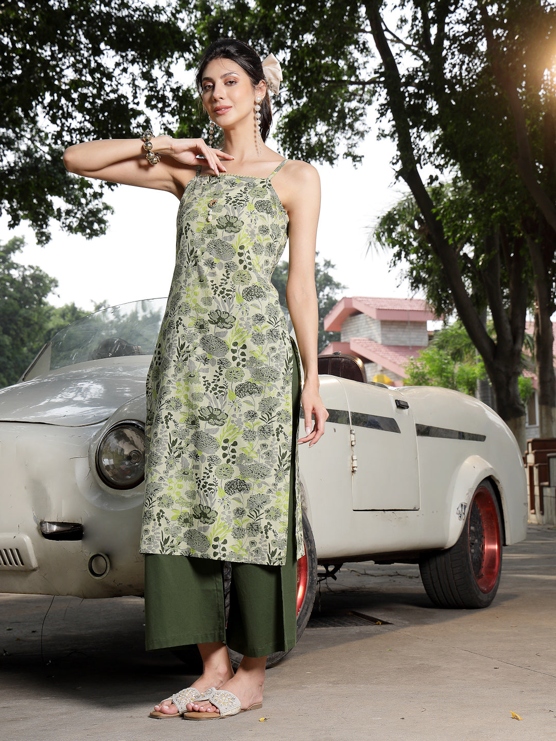 Green Floral Printed Cotton Straight Kurta Palazzo Set (Pre-Order)