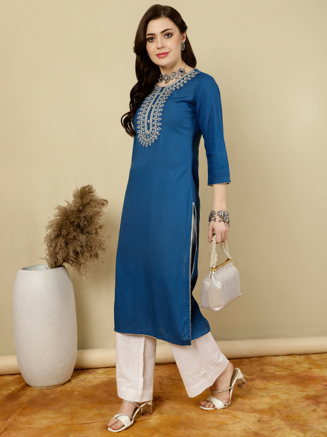 Floral Embroidered Round Neck Flared Kurta