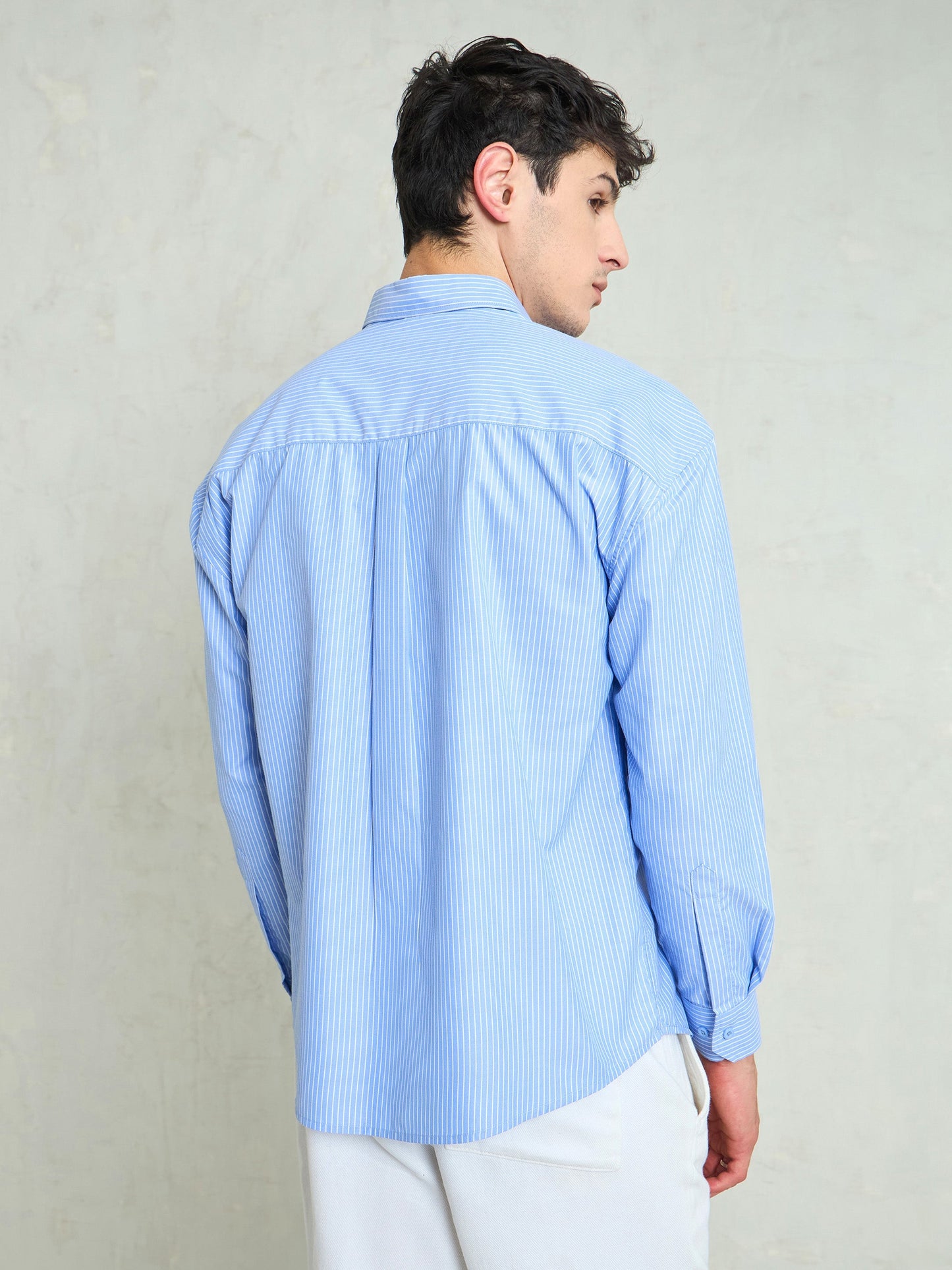 Men Blue & White Stripes Basic Relax Fit Shirt