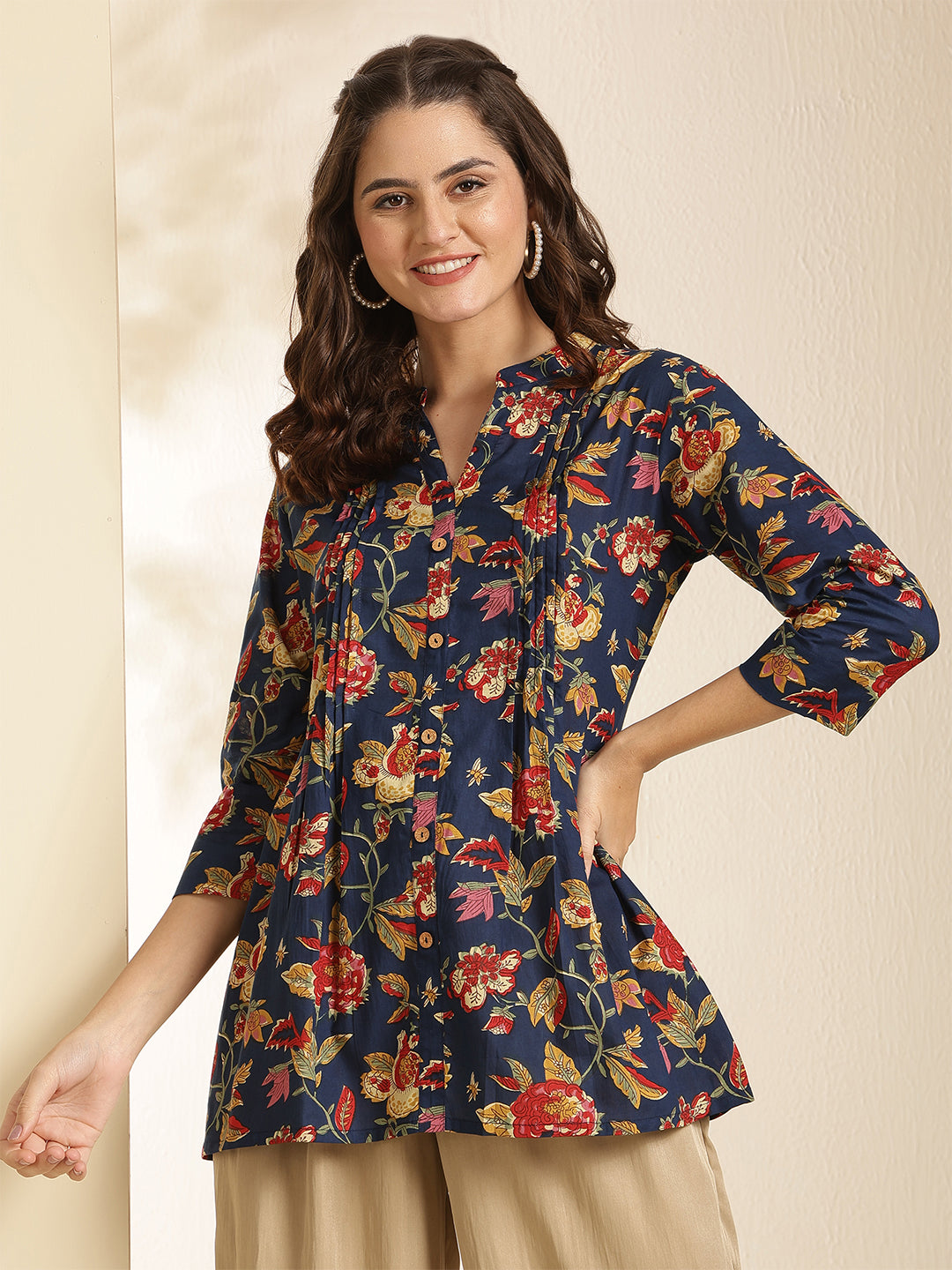 Floral Print Mandarin Collor Top