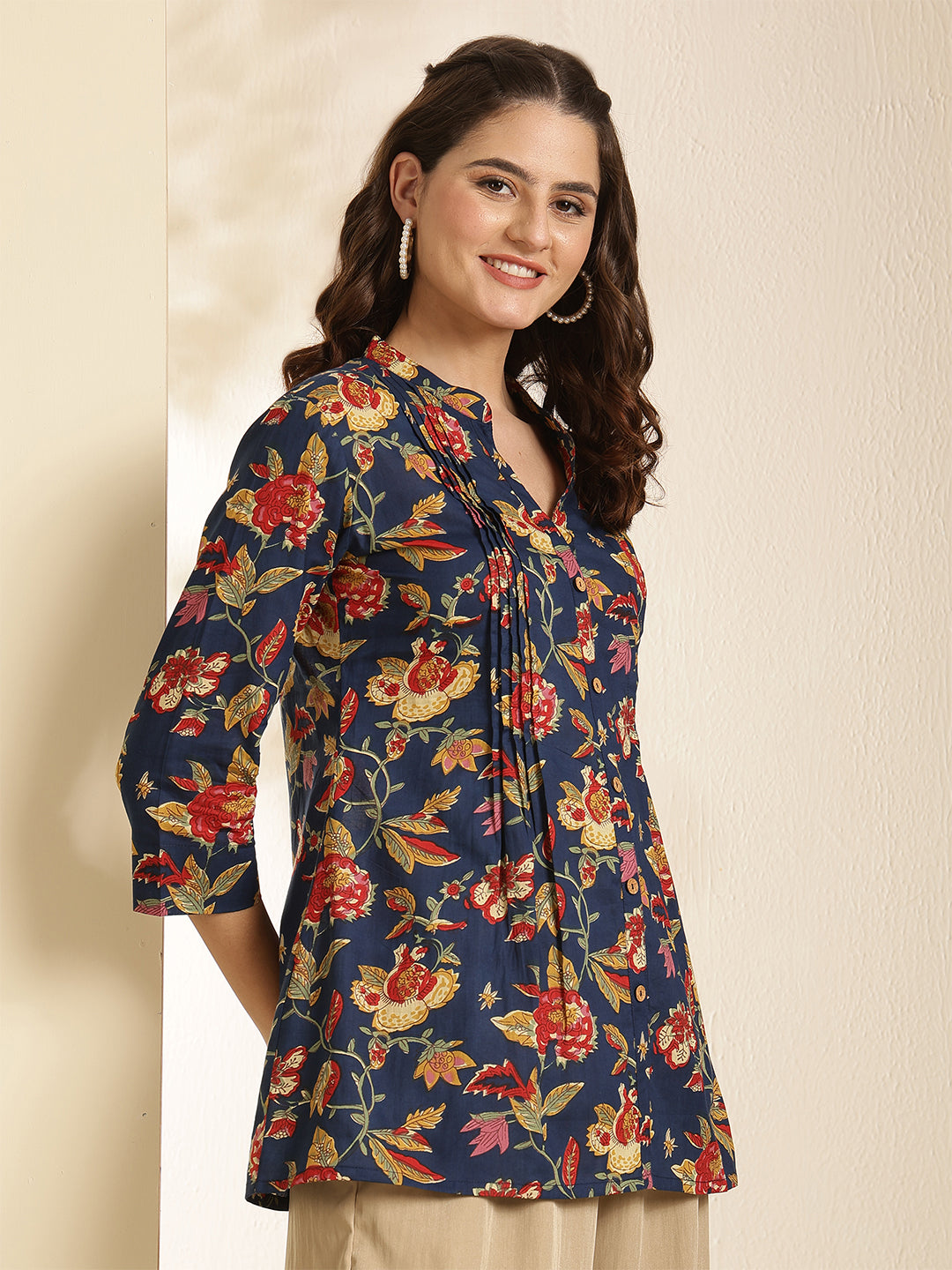 Floral Print Mandarin Collor Top