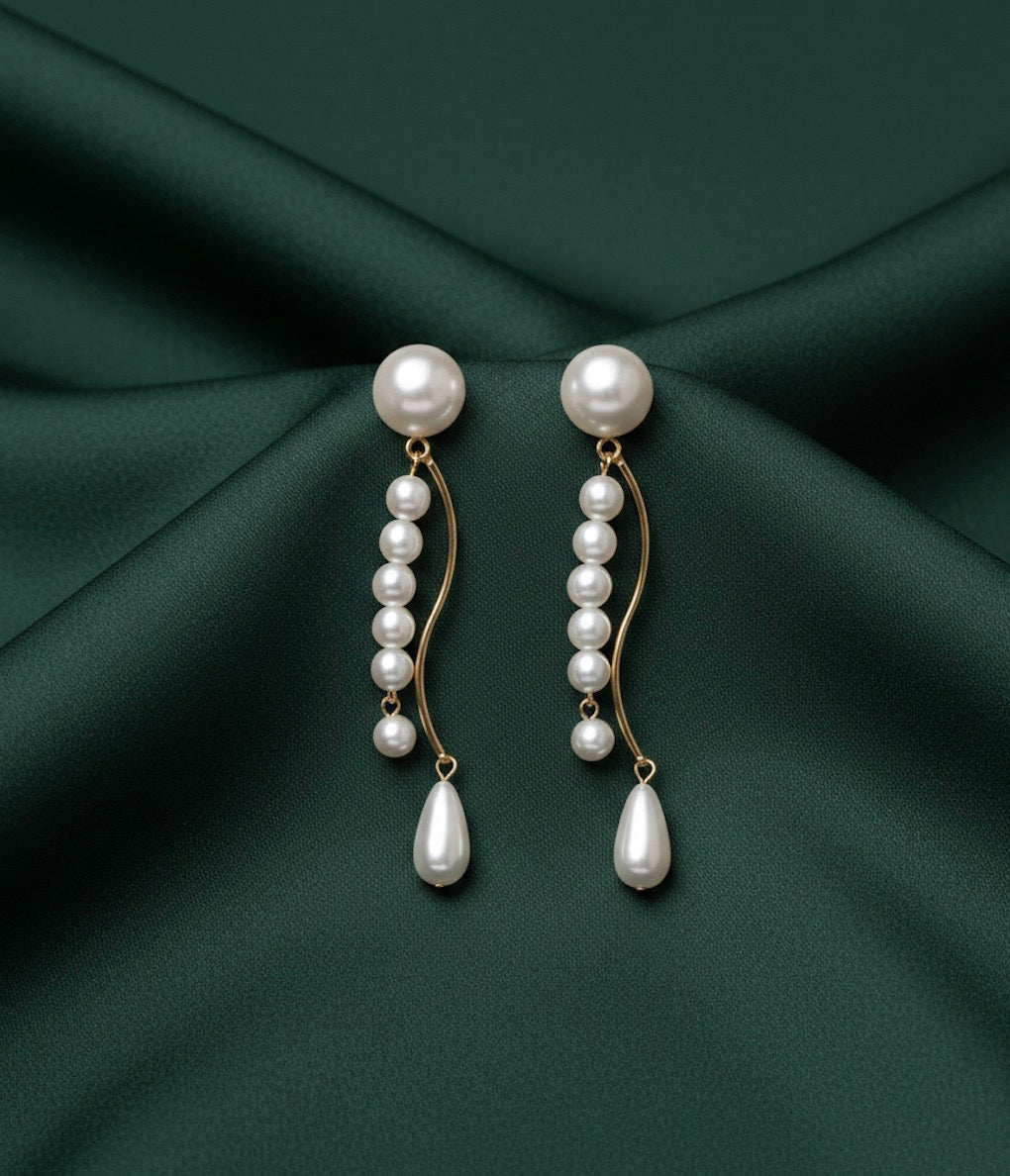 Beautiful Pearls Drop Earrings