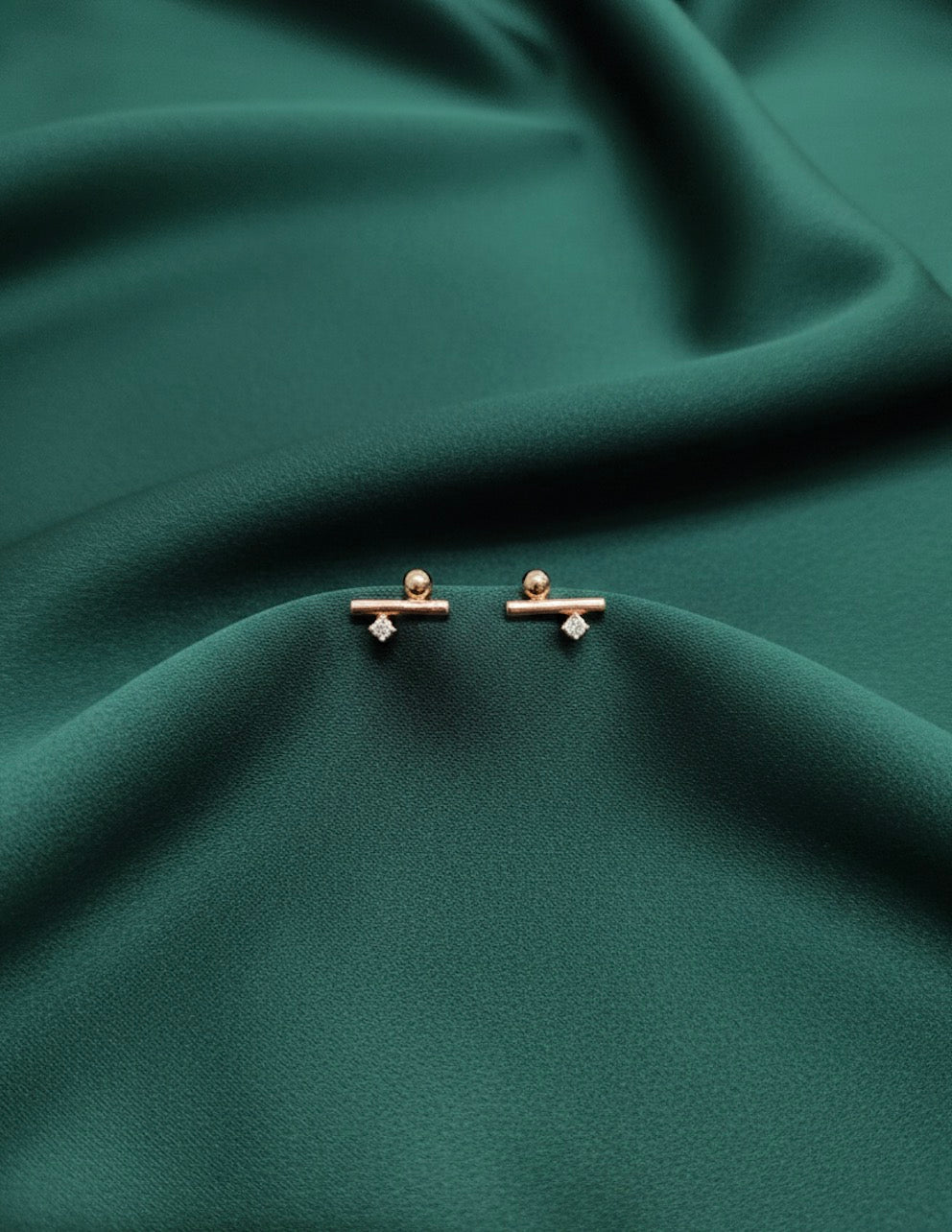 Women Gold Plated Minimal Earrings