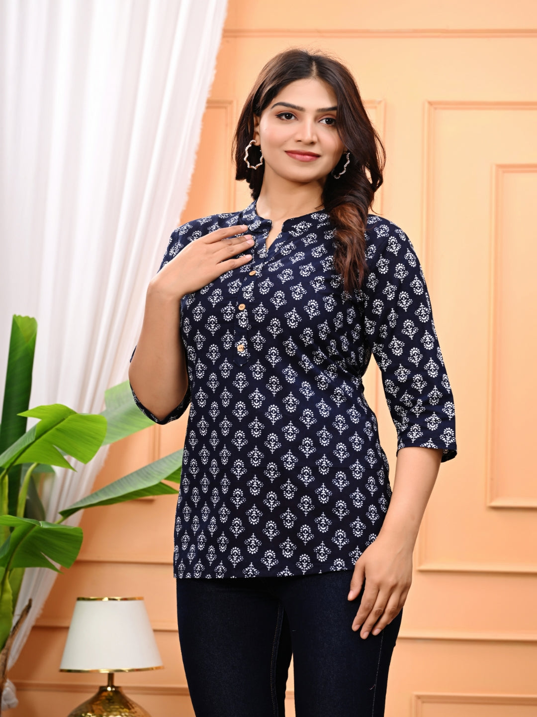 Navy Blue Printed Cotton Straight Kurti With 3/4Th Sleeves