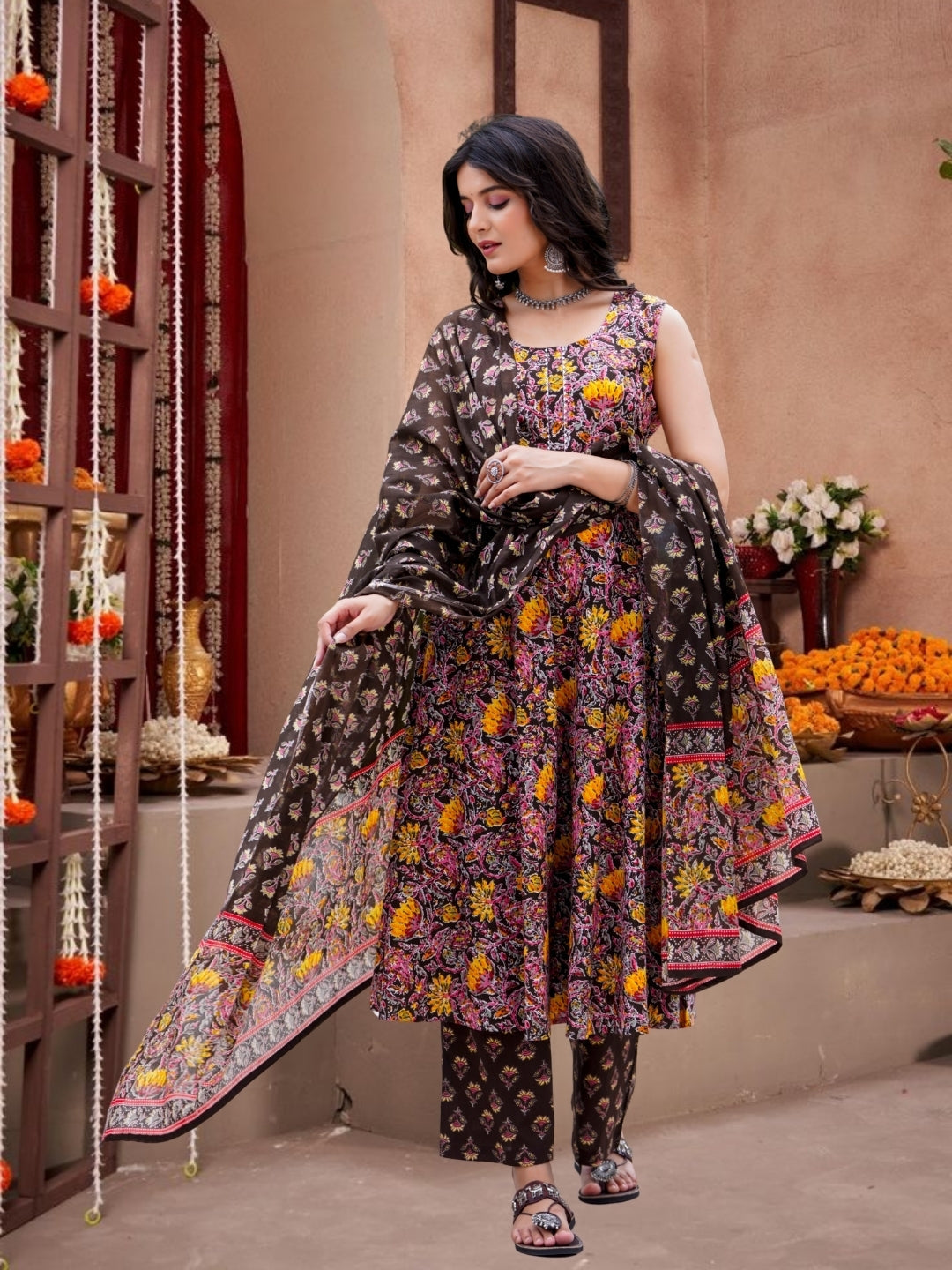 Floral Printed Sleeveless Anarkali Kurta Set With Dupatta