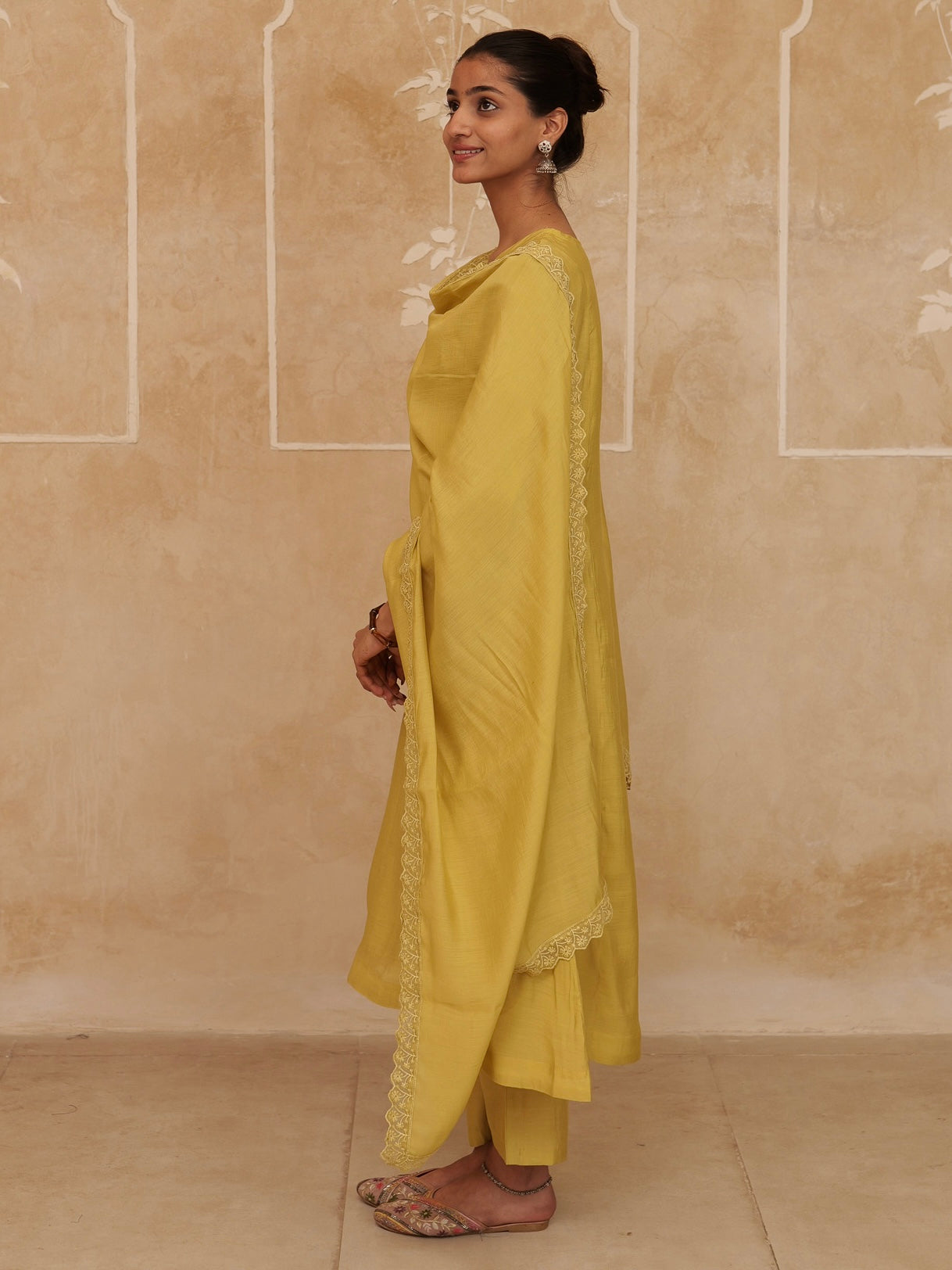 Solid A-Line Design Lining Kurta Trouser Dupatta Set