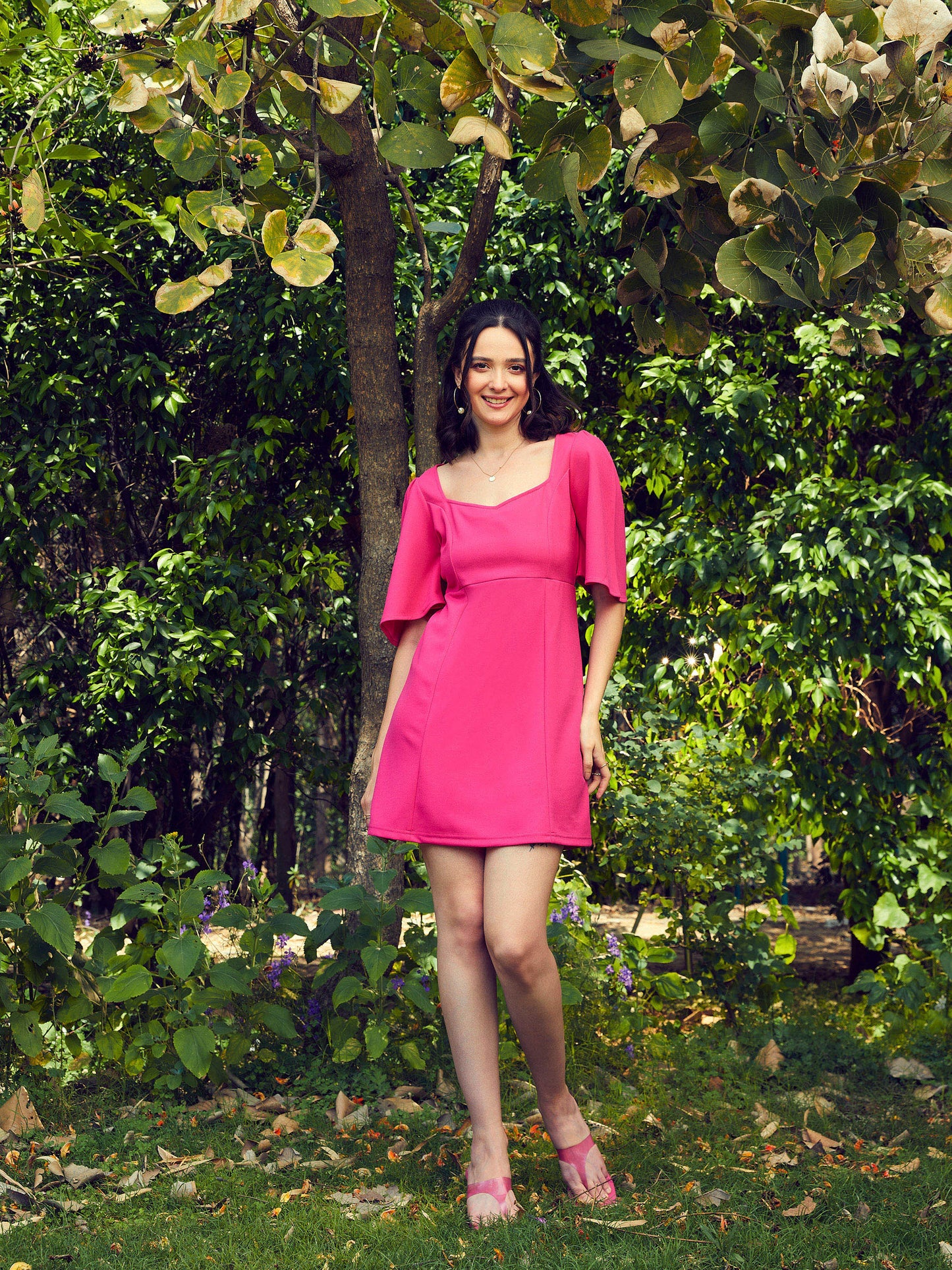 Pink Sweetheart Neck Short Dress