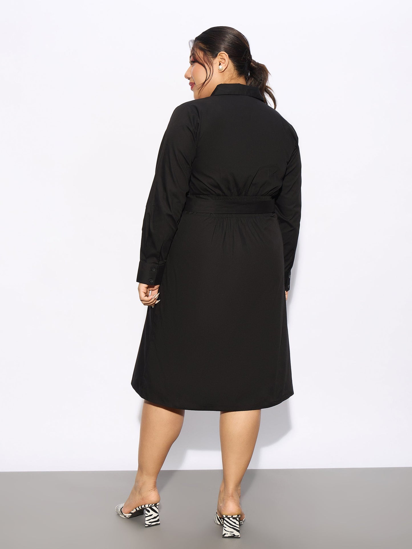 Black Poplin Belted Shirt Dress-SASSAFRAS Curve