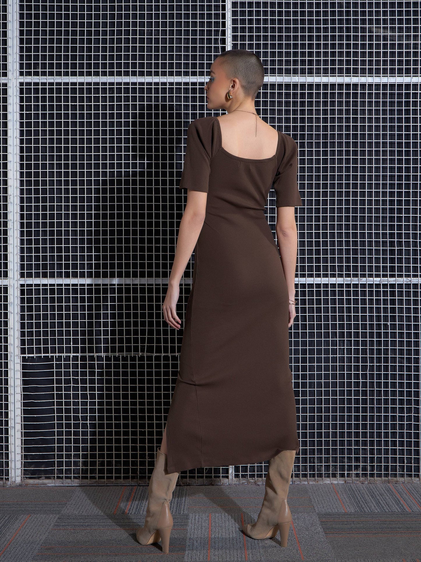 Brown Side Slit V-Neck Rib Midi Dress