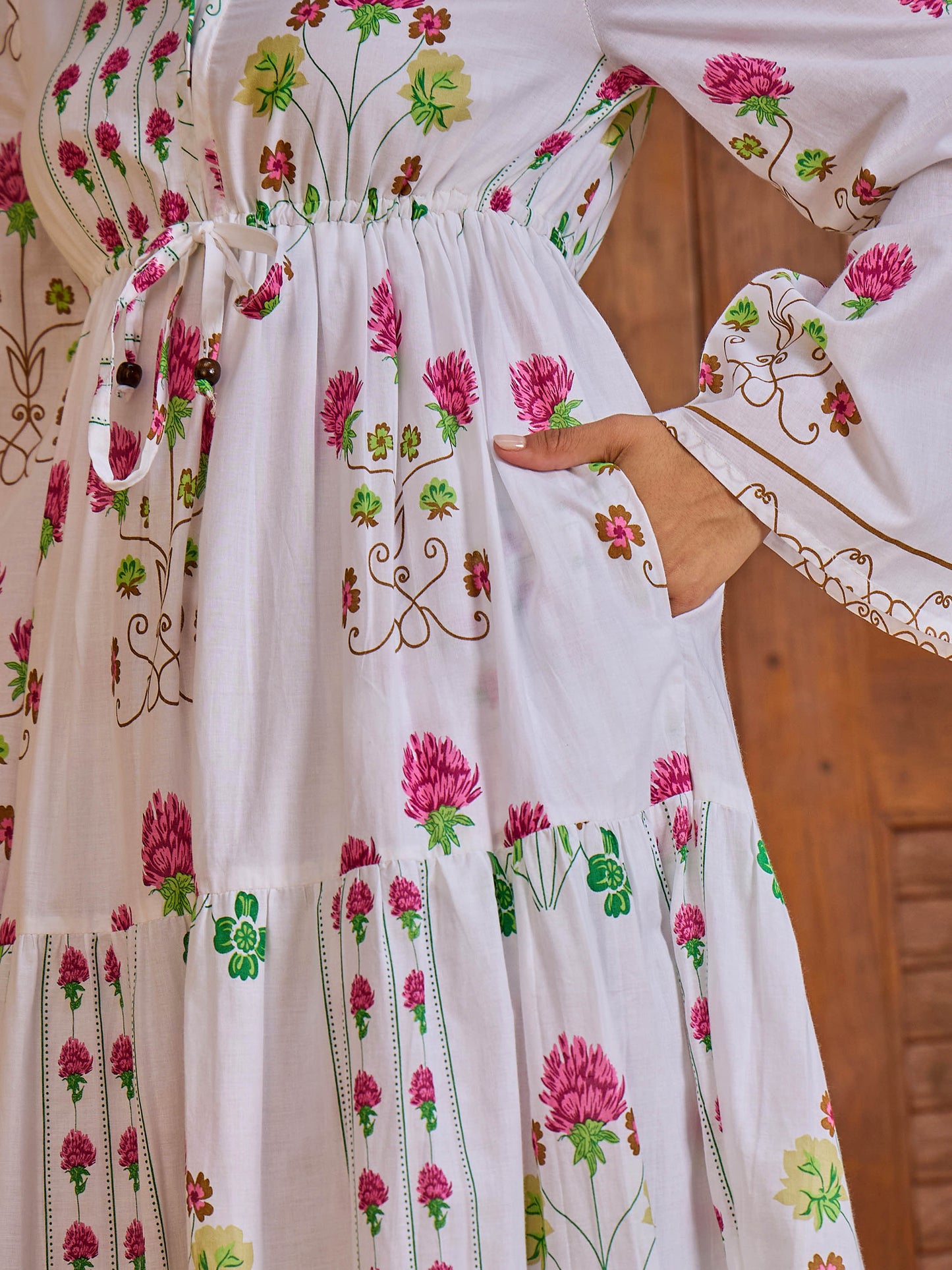 Women White Floral V-Neck Waist Tie Knot Midi Dress