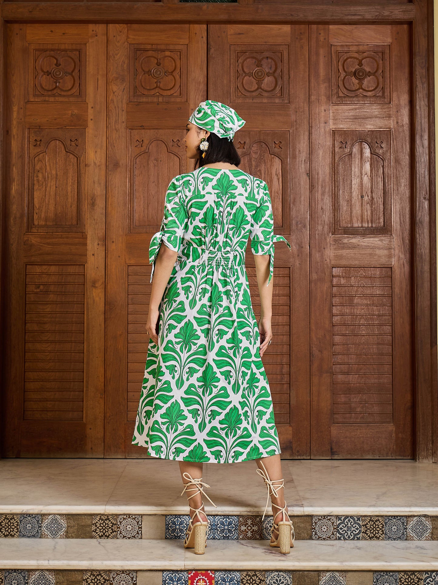 Women Green & White Front Button Midi Dress