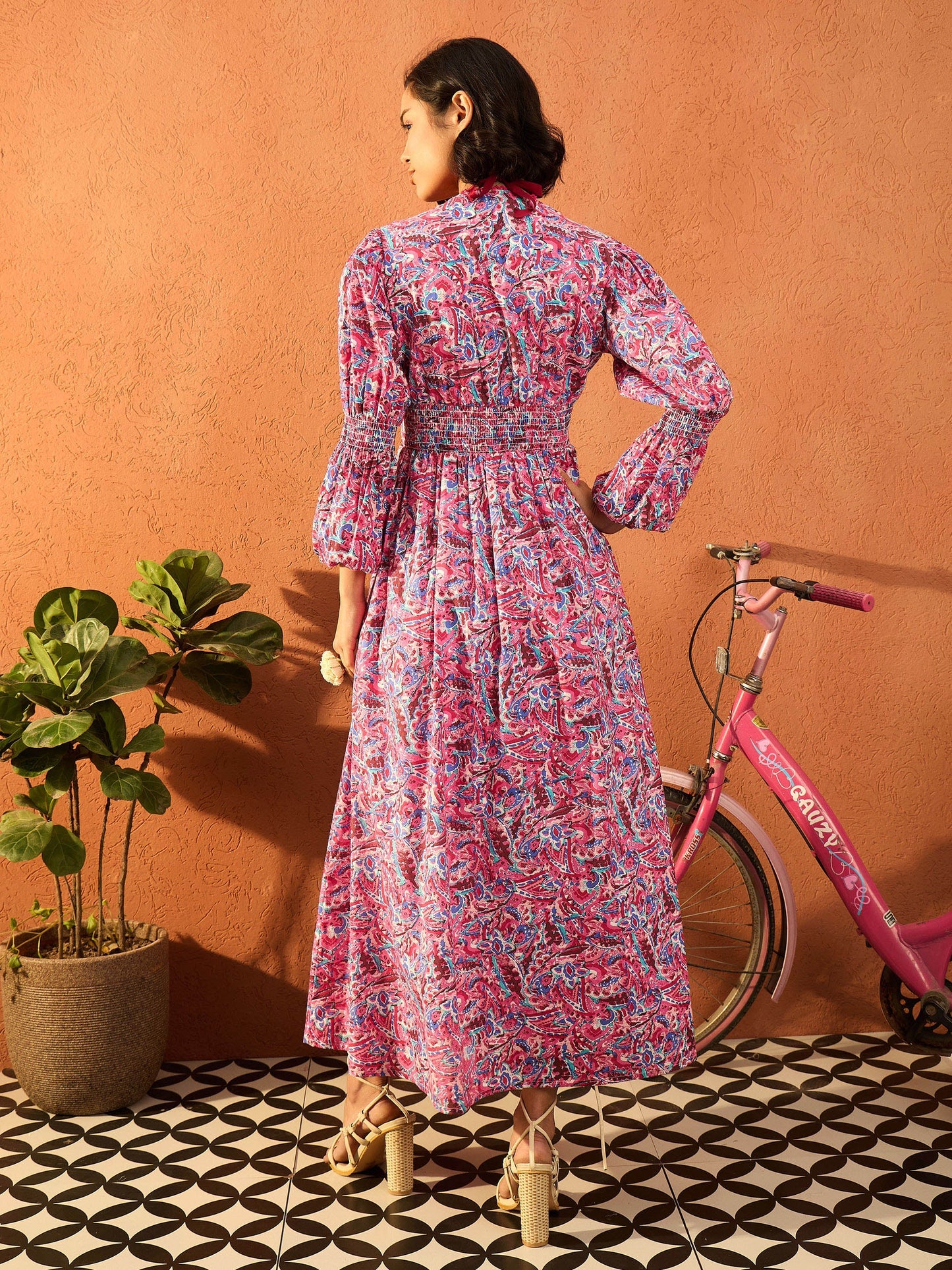 Women Pink Paisley V Neck Gathered Maxi Dress