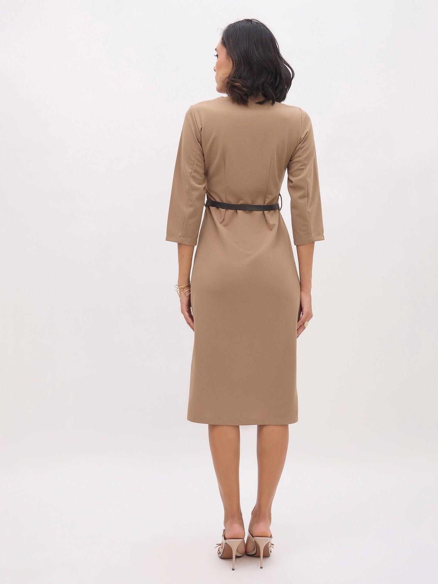 Women Beige Sweetheart Neck Midi Dress With PU Belt