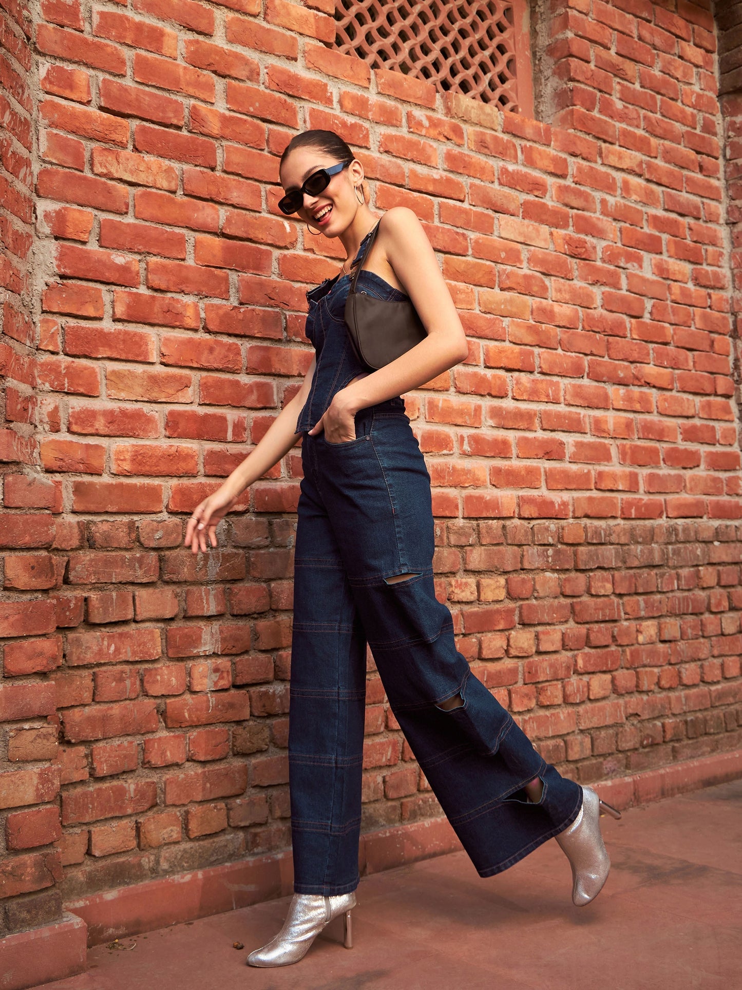Navy Premium Side Cutout Straight Jeans
