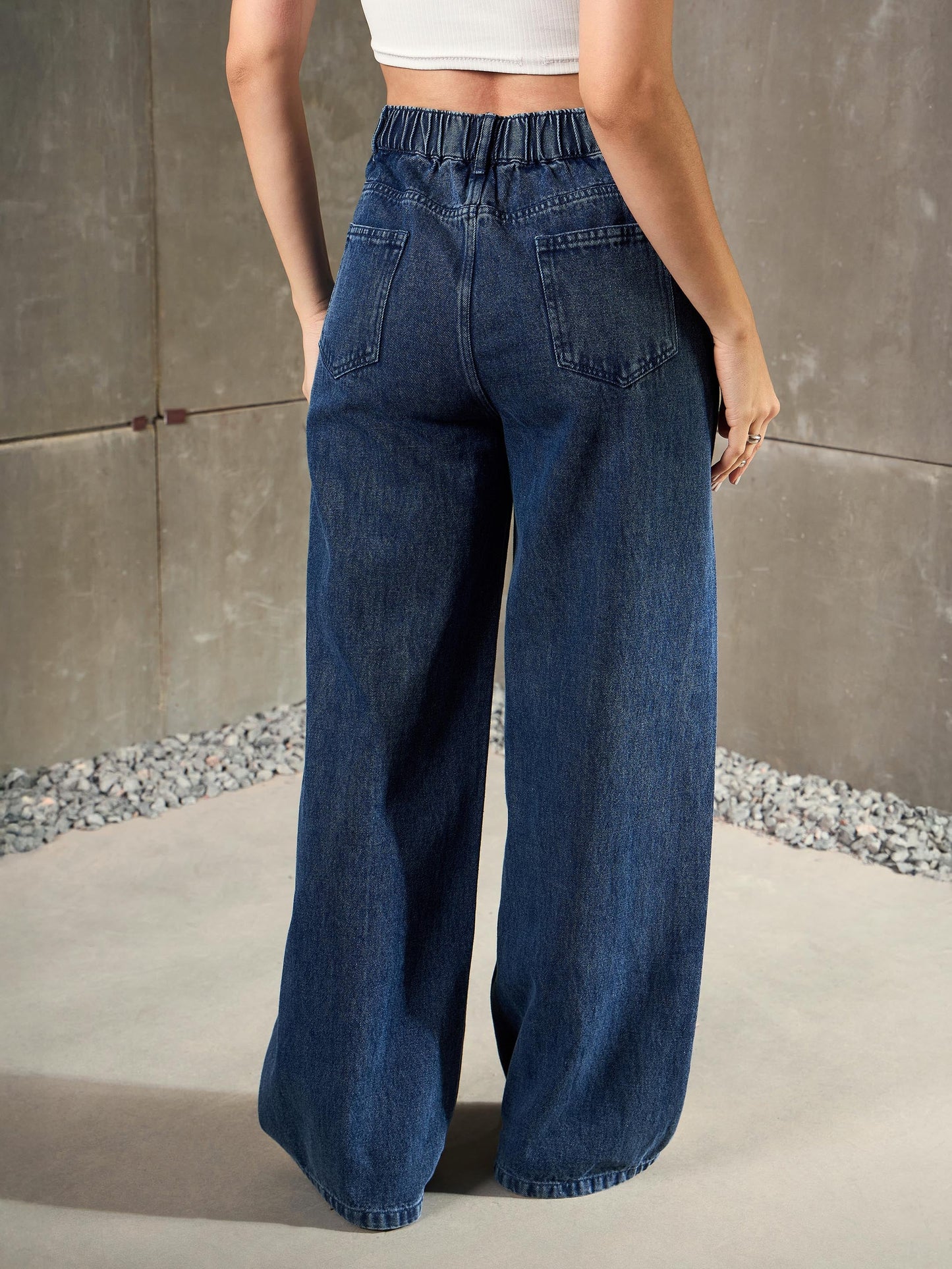 Women Navy Blue Colo Block Zipper Detail Wide Leg Jeans