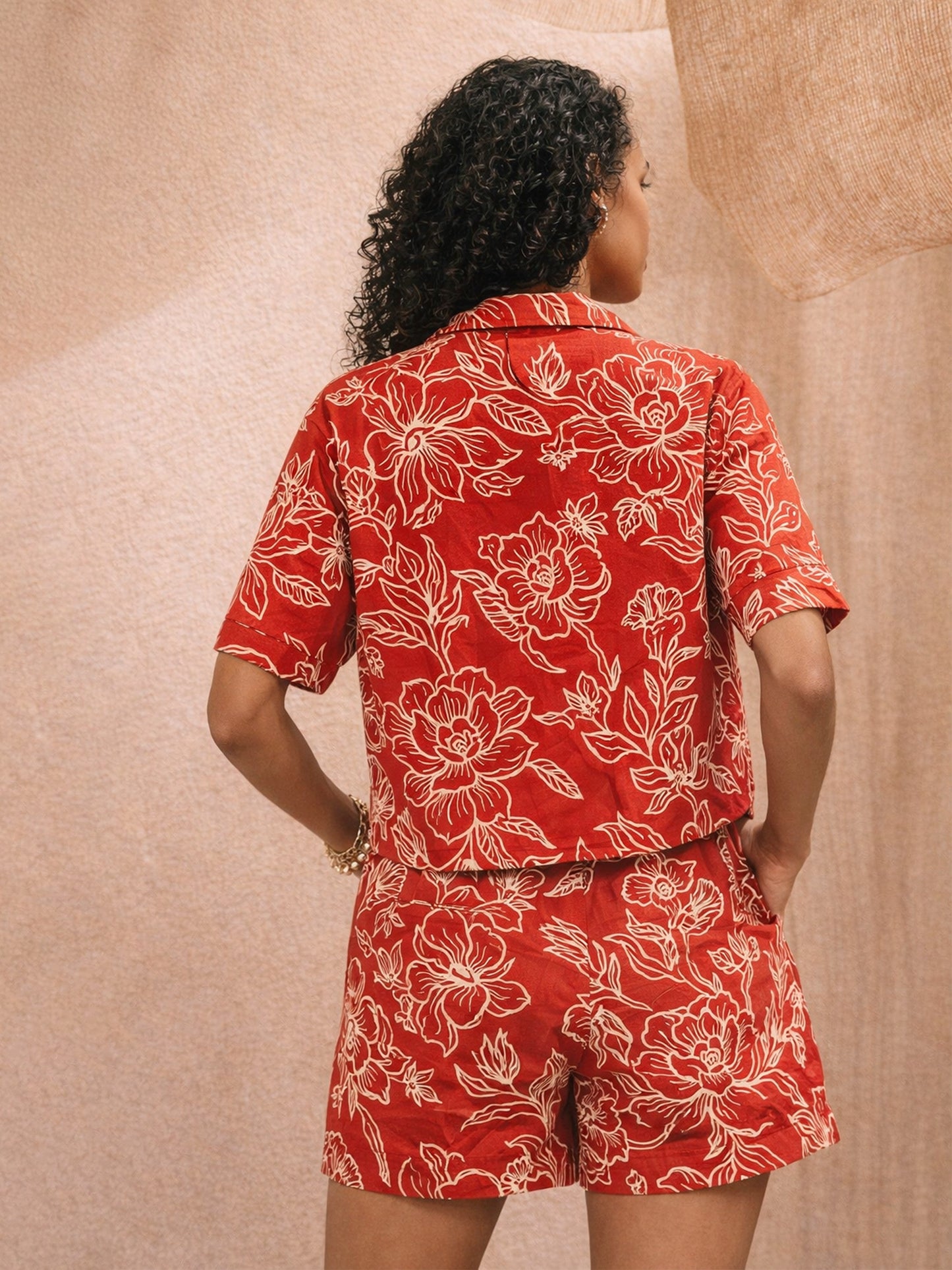 Women Red Poplin Floral Notch Collar Shirt With Shorts