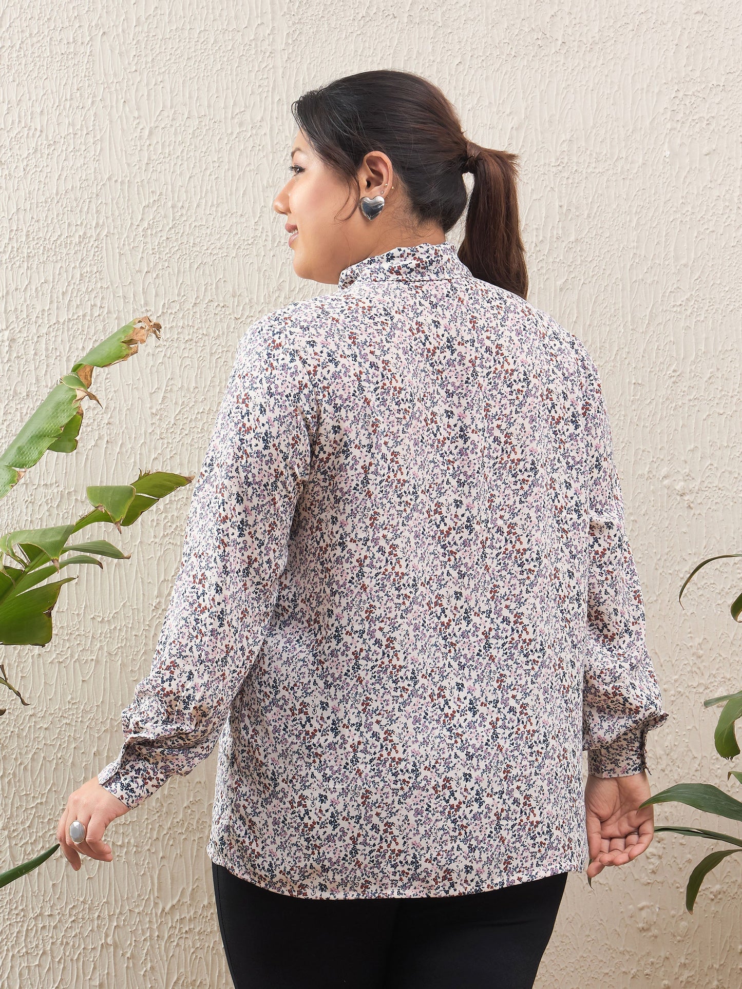 White Ditsy Floral Tie Knot Shirt