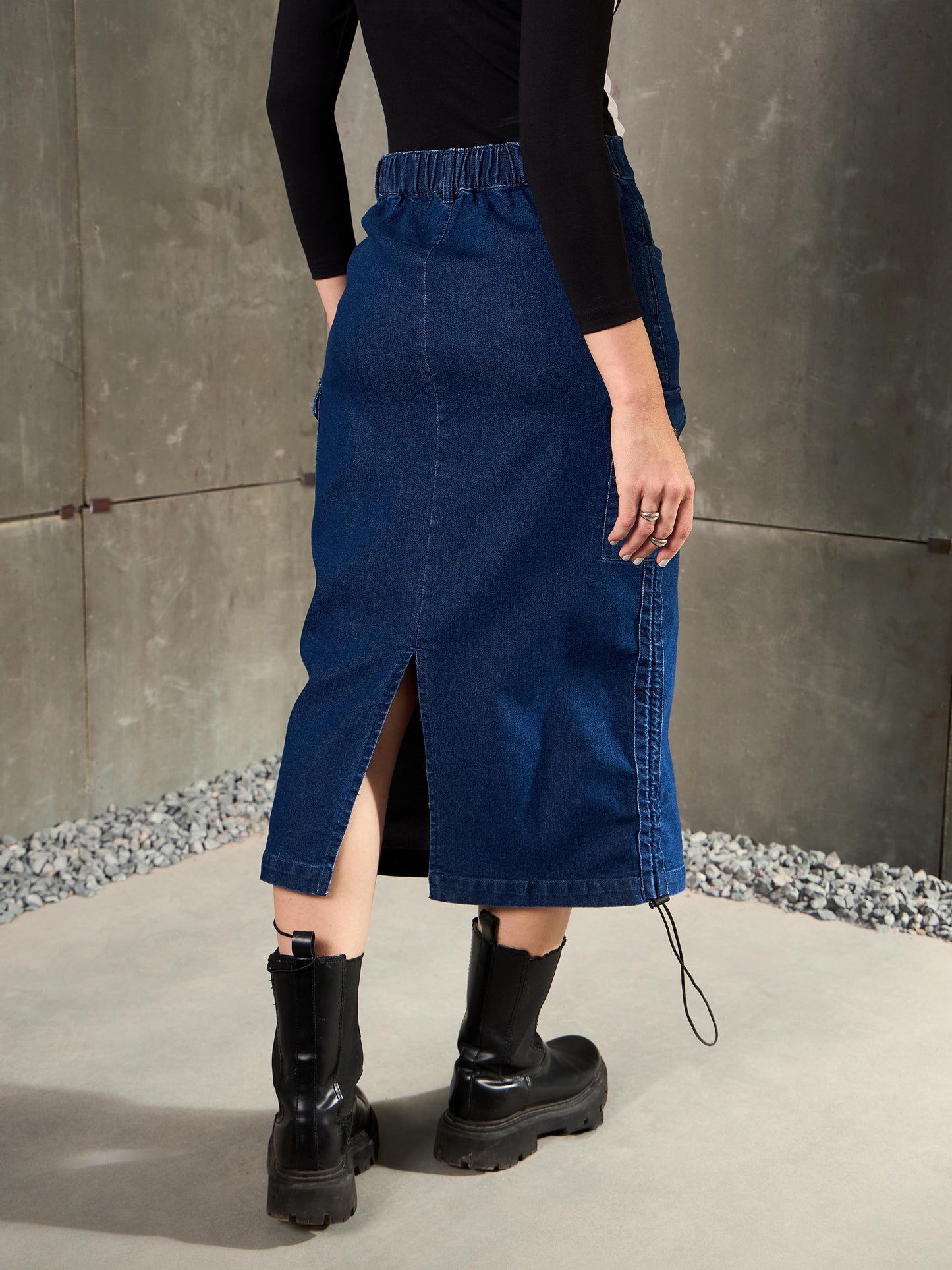 Women Navy Blue Denim Side Ruching Pencil Skirt