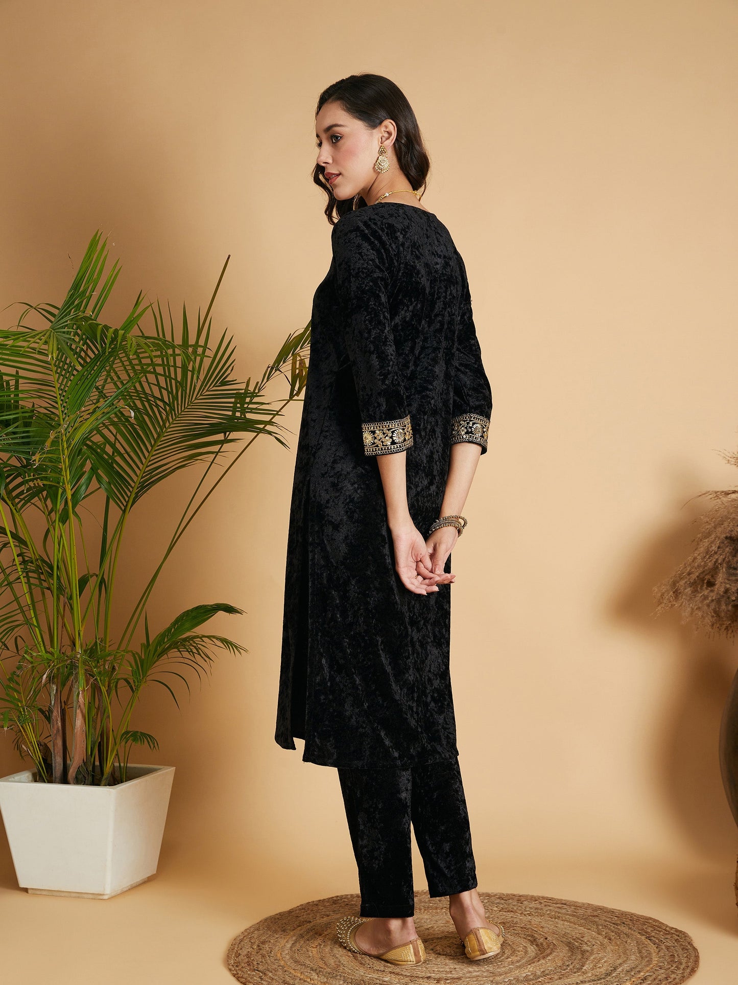 Black Velvet Straight Kurta