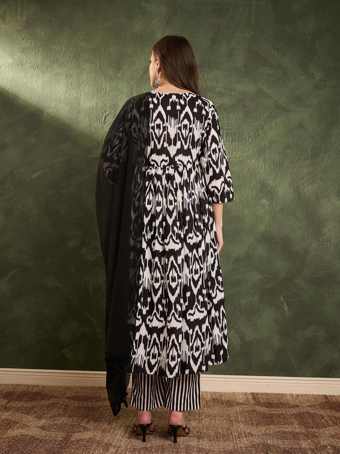 Women Black Ikat Dori Gathered Kurta Set with Dupatta