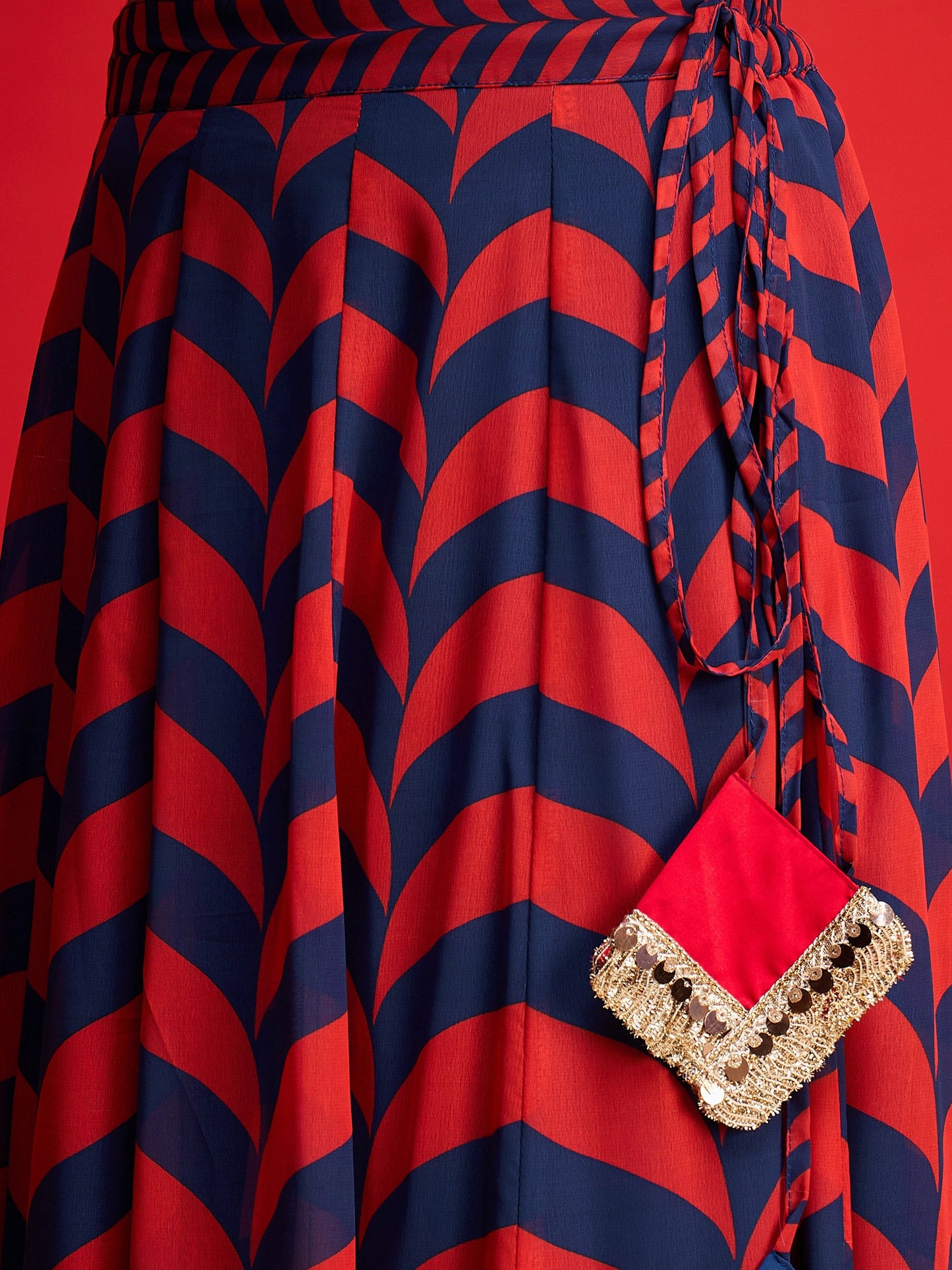 Women Navy Velvet Short Sleeves Crop Top With Anarkali Skirt