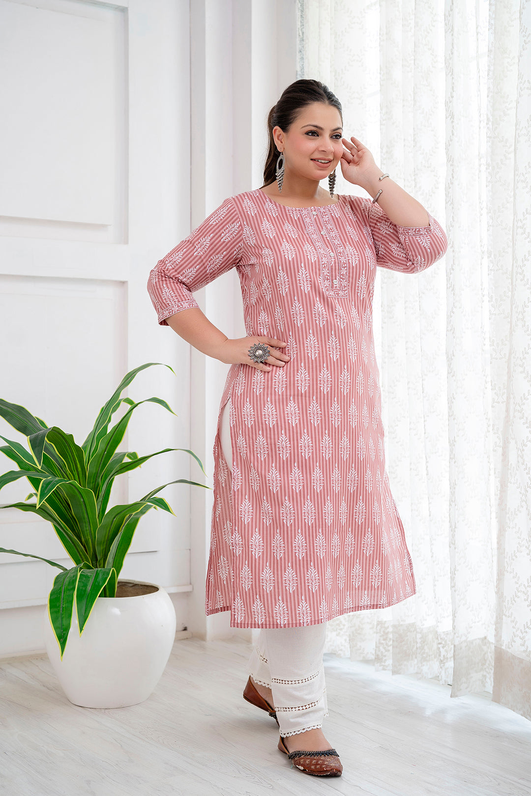 Plus Size Pink Printed Straight Kurta