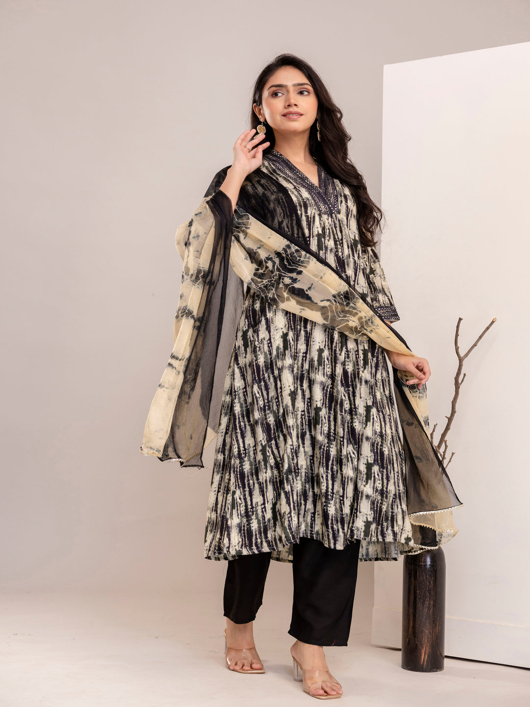 Black Anarkali Printed Anarkali Kurta With Pant And Dupatta