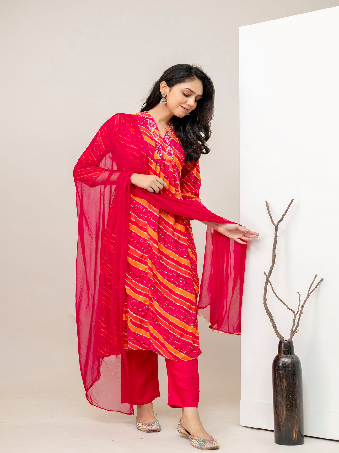 Pink Aline Rayon Printed Kurta With Pant And Dupatta