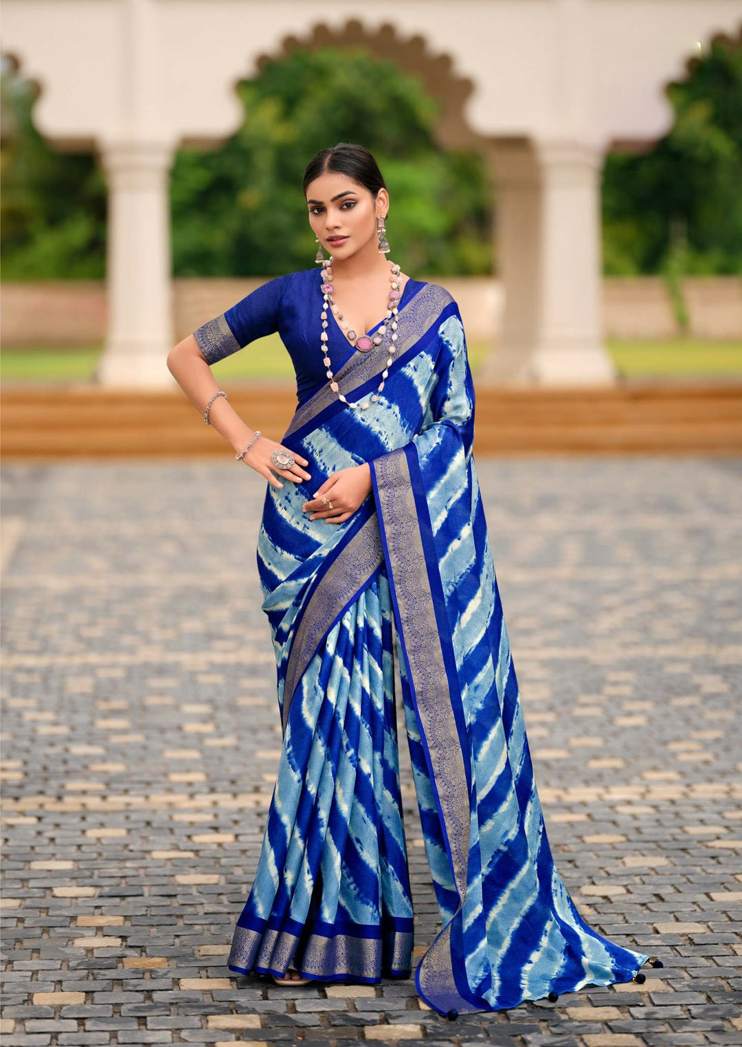 Blue Leheriya Printed Silk Blend Saree With Unstitched Blouse