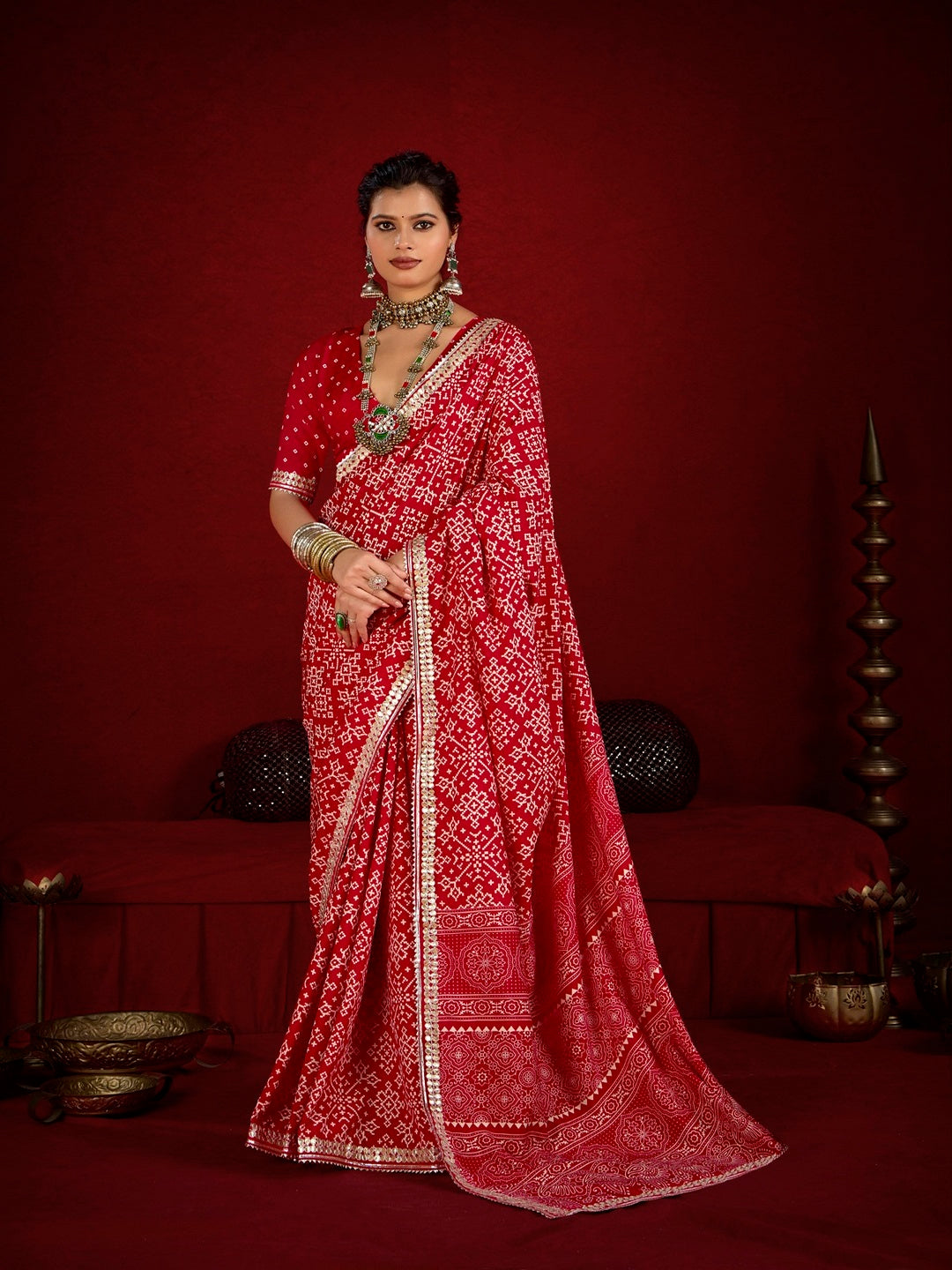 Red Patola Printed Silk Blend Saree With Unstitched Blouse Piece