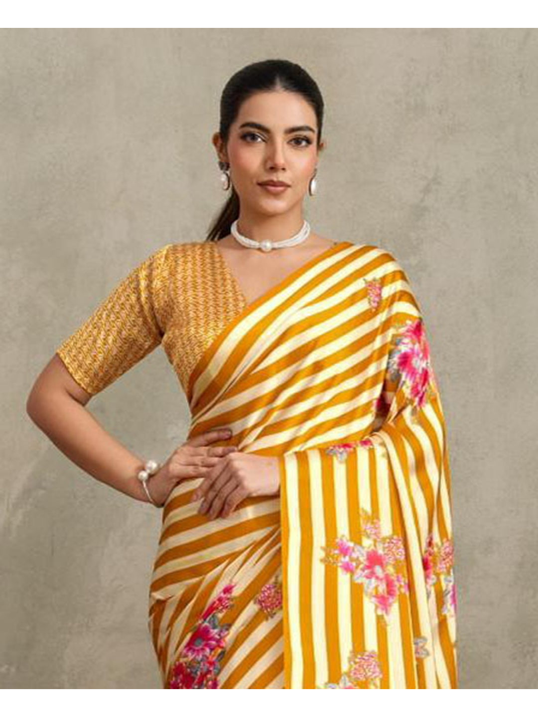 Floral Printed Satin Saree With Unstitched Blouse Piece