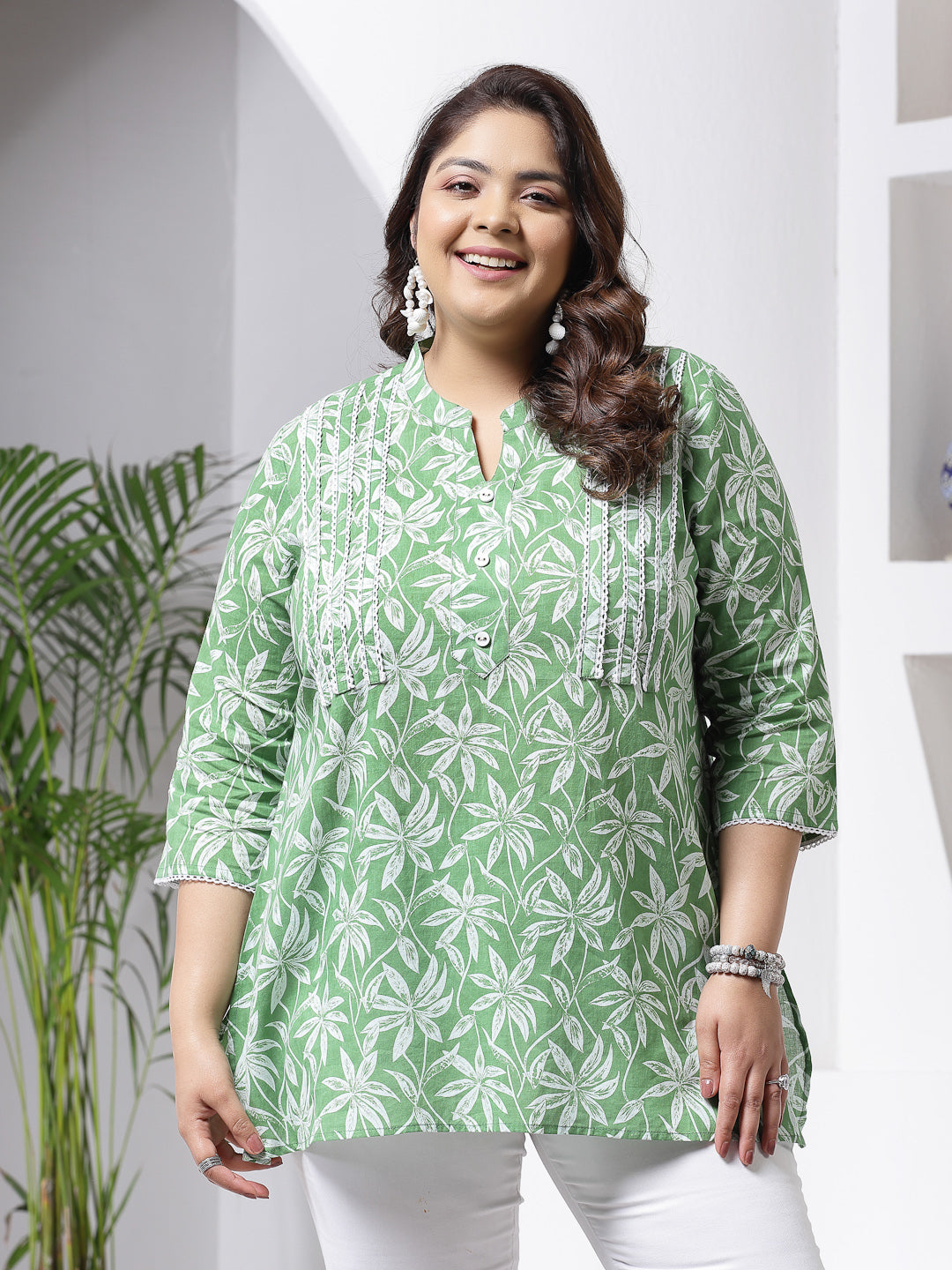 Plus Size Tropical Printed Cotton Empire Top