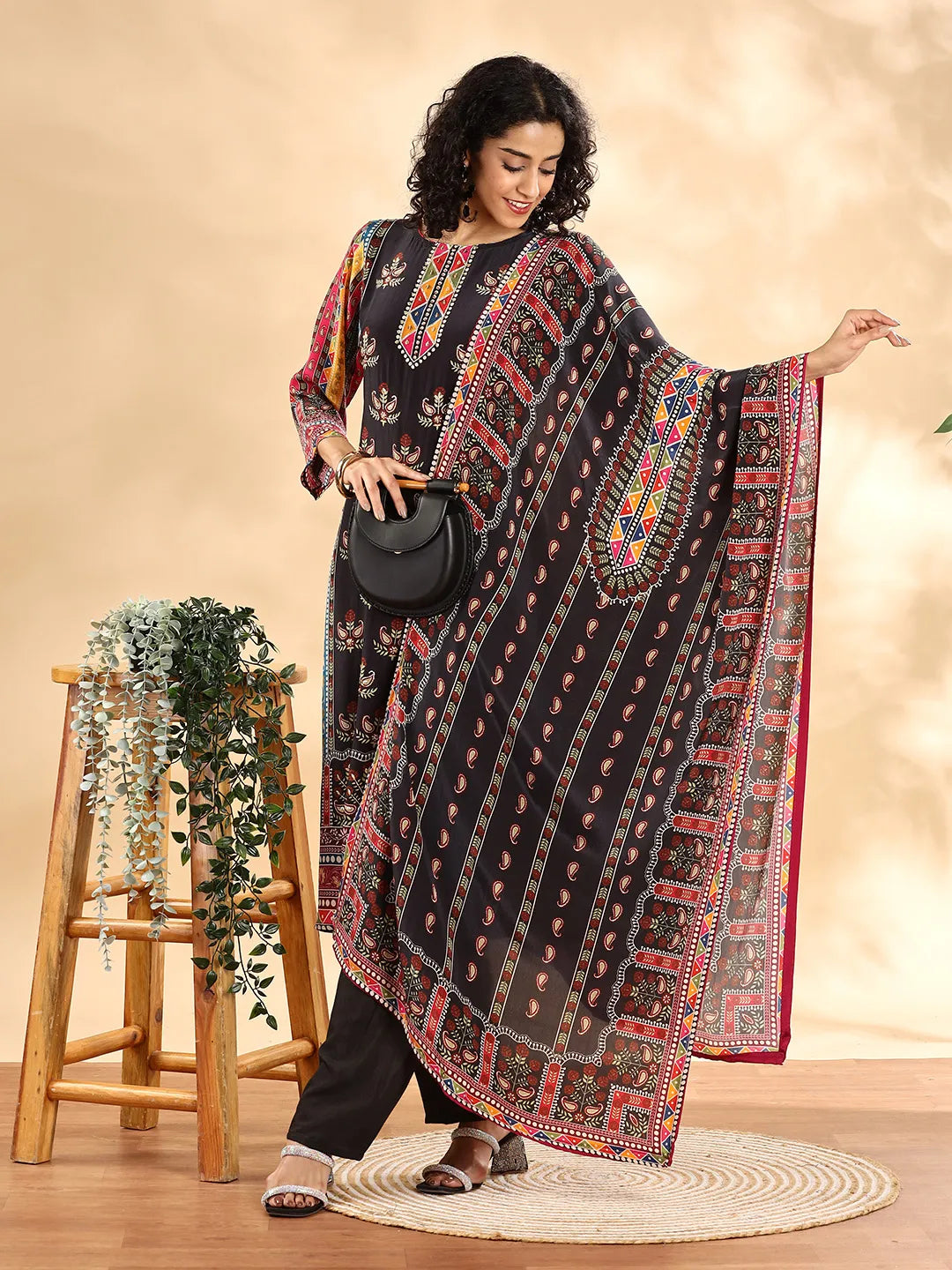 Black Silk Crepe Cut Dana Work Straight Kurta Dupatta Pant Set