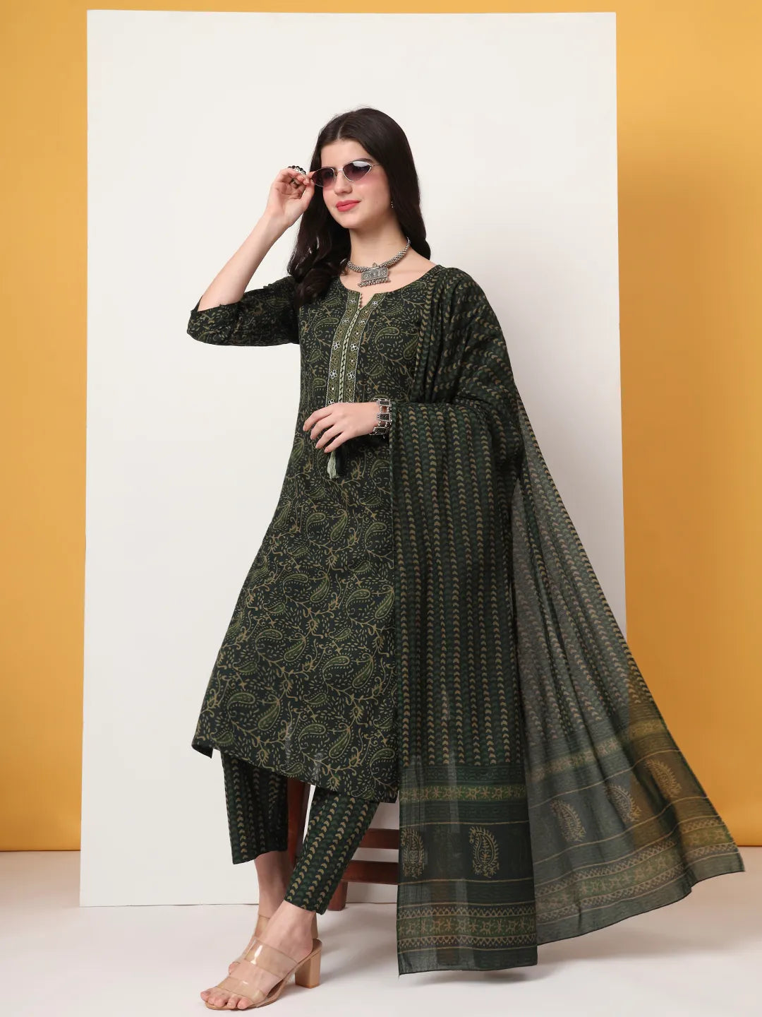 Green Pure Cotton Paisley Print Kurta Dupatta Pant Set