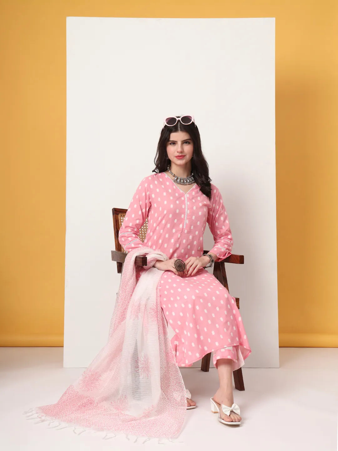 Pink And White Cotton Straight Kurta Dupatta Set