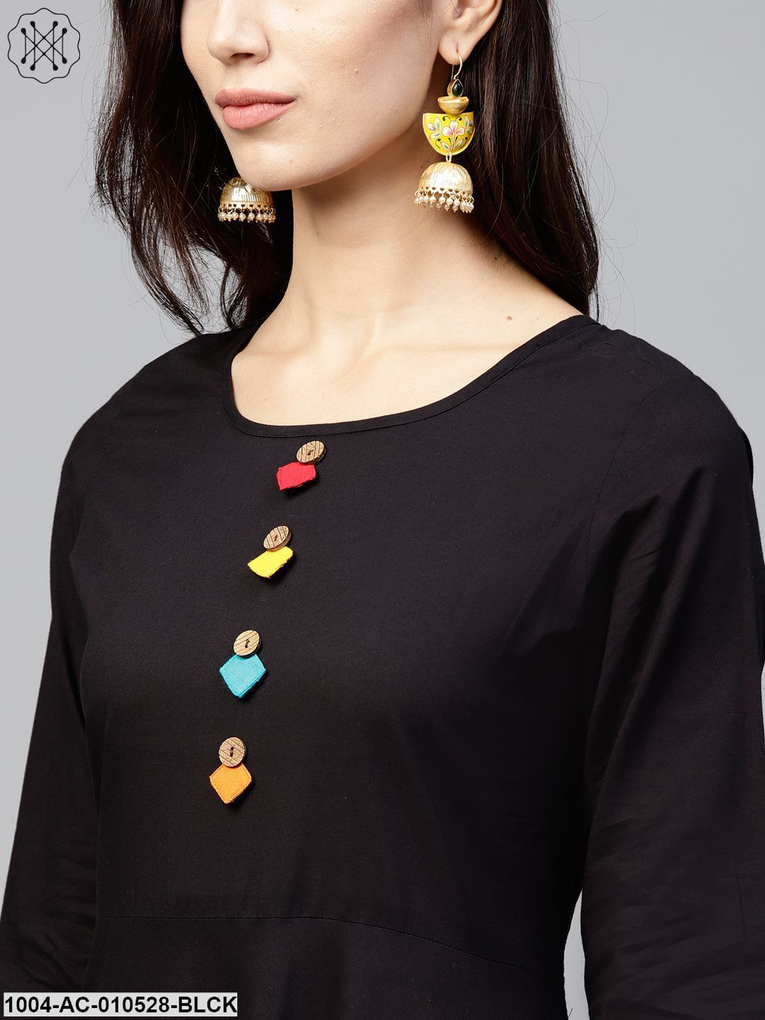 Black Maxi Dress With With Round Neck And 3/4 Sleeves