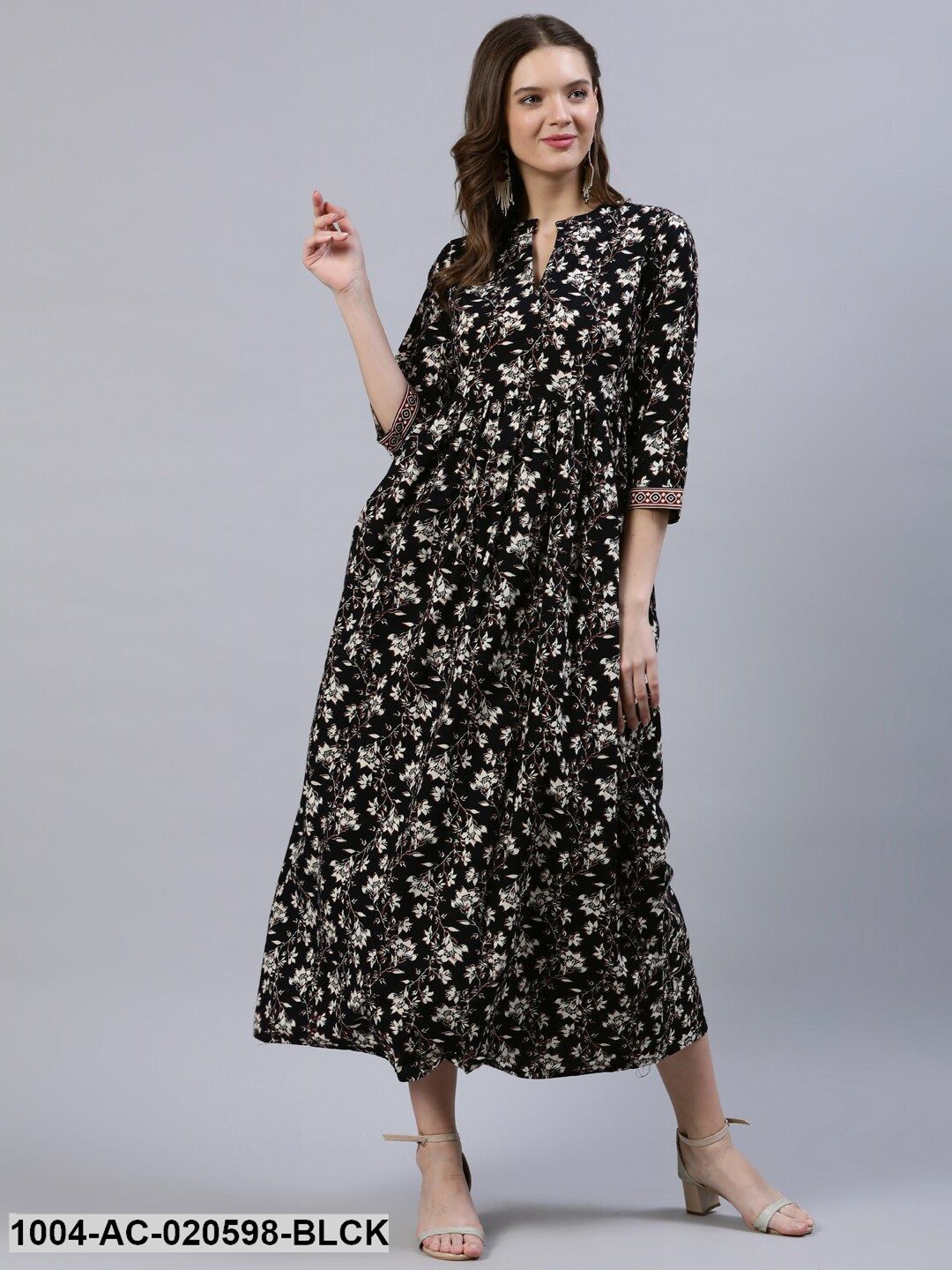 Black Floral Keyhole Neck Maxi Dress