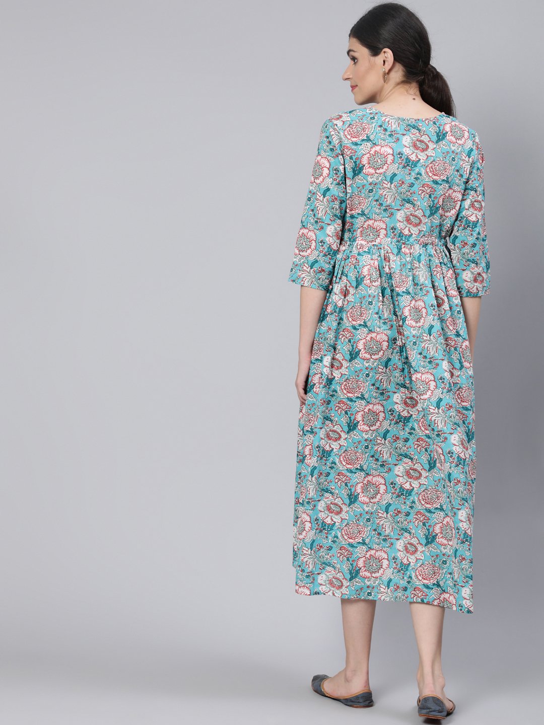 Women Blue Floral Printed Maternity Dress With Three Quarter Sleeves