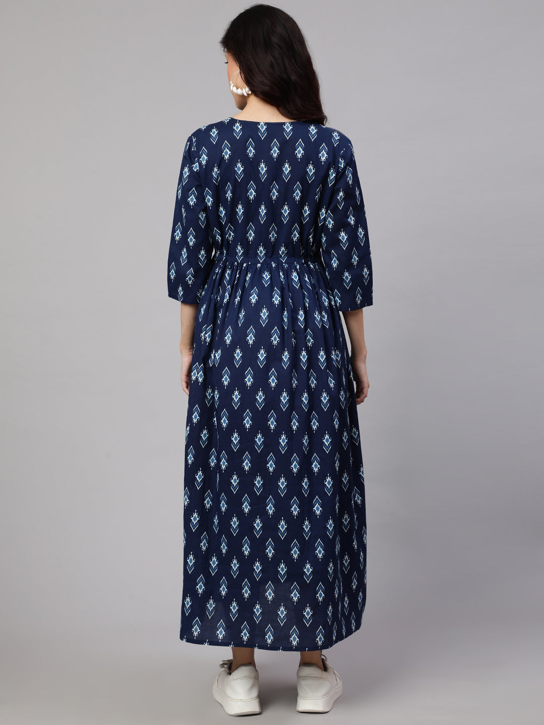 Women Blue Floral Printed Flared Maternity Dress