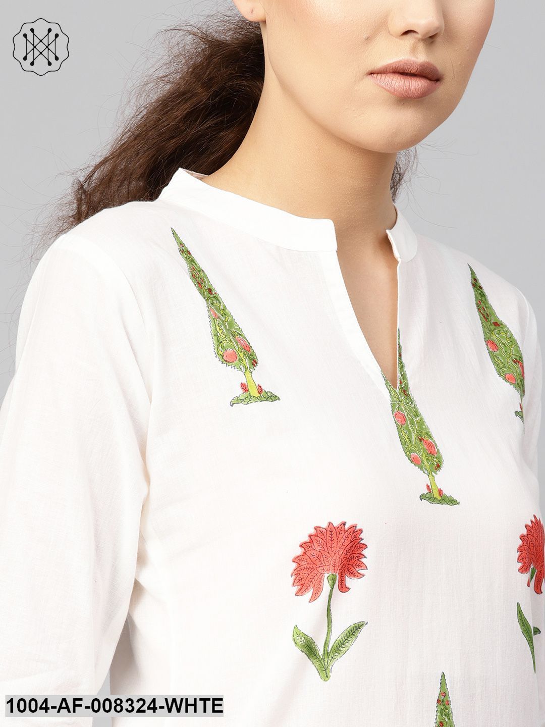 White Printed 3/4Th Sleeves Staright Kurta With Pants.