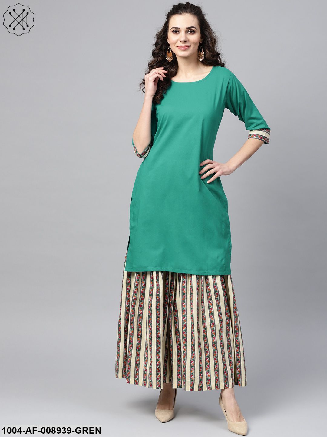 Solid Green Kurta Set With Geometric Printed Sahara