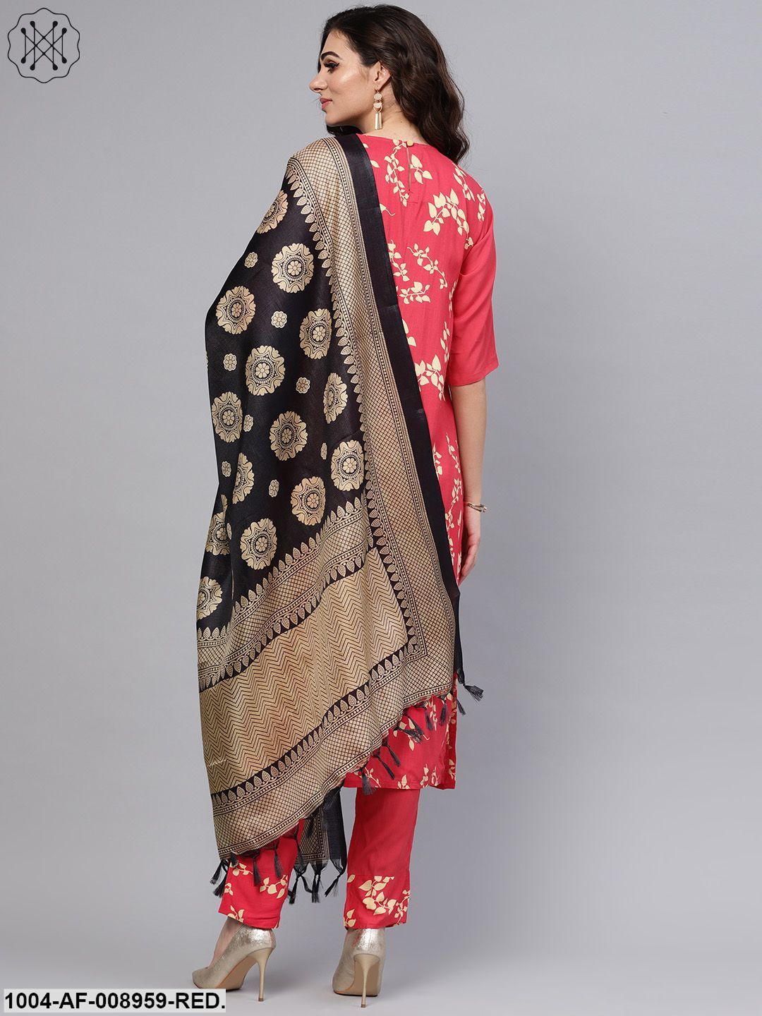 Leaf Printed Straight Kurta And Solid Pants With Printed Dupatta