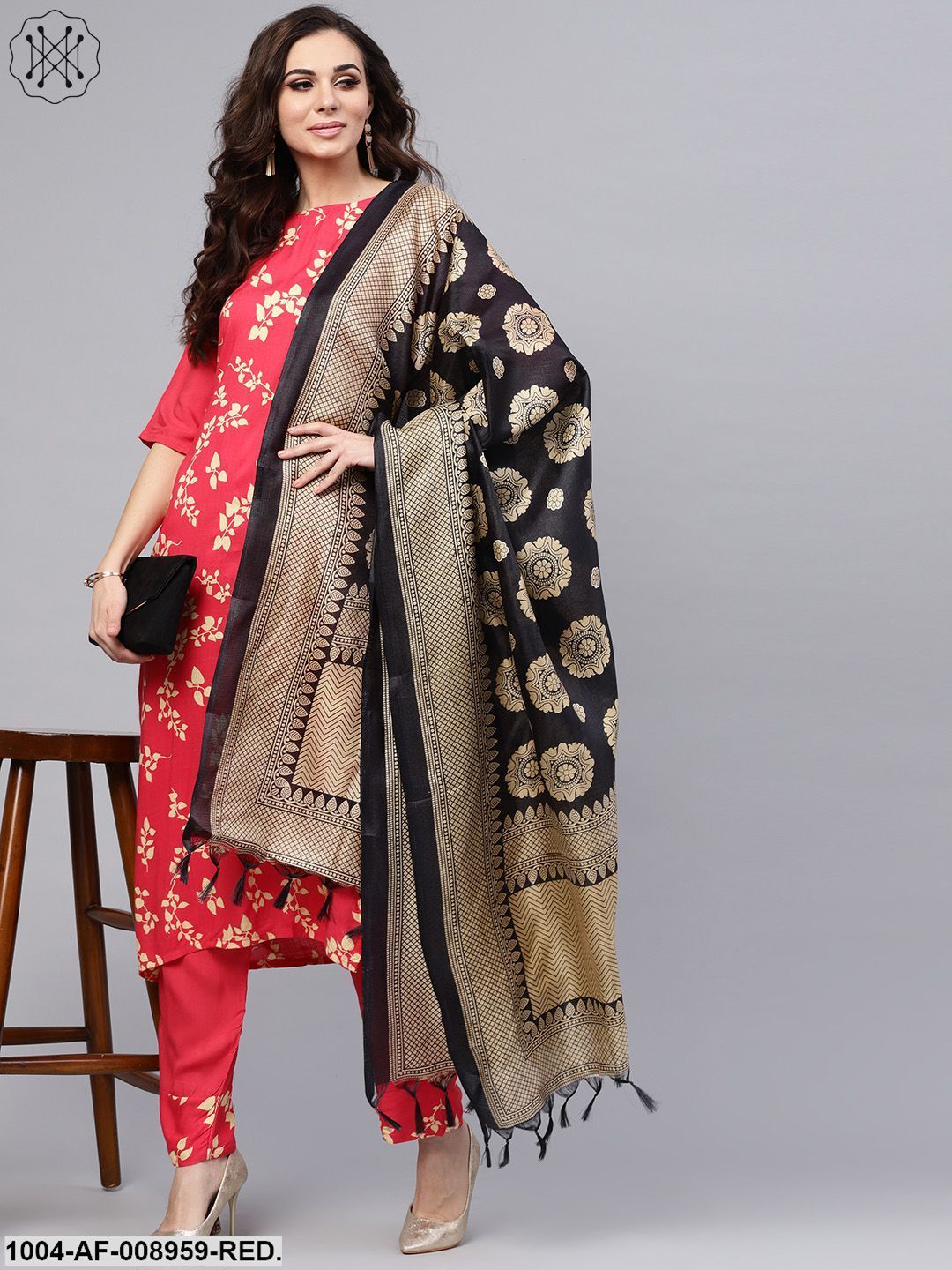 Leaf Printed Straight Kurta And Solid Pants With Printed Dupatta