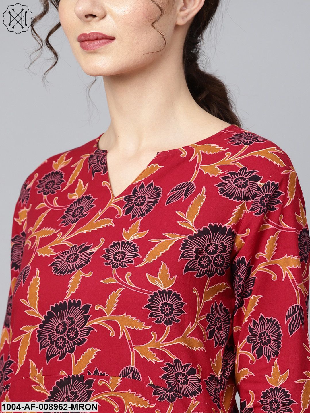 Maroon Floral Printed 3/4Th Sleeve Straight Kurta With Solid Black Cigarette Pants