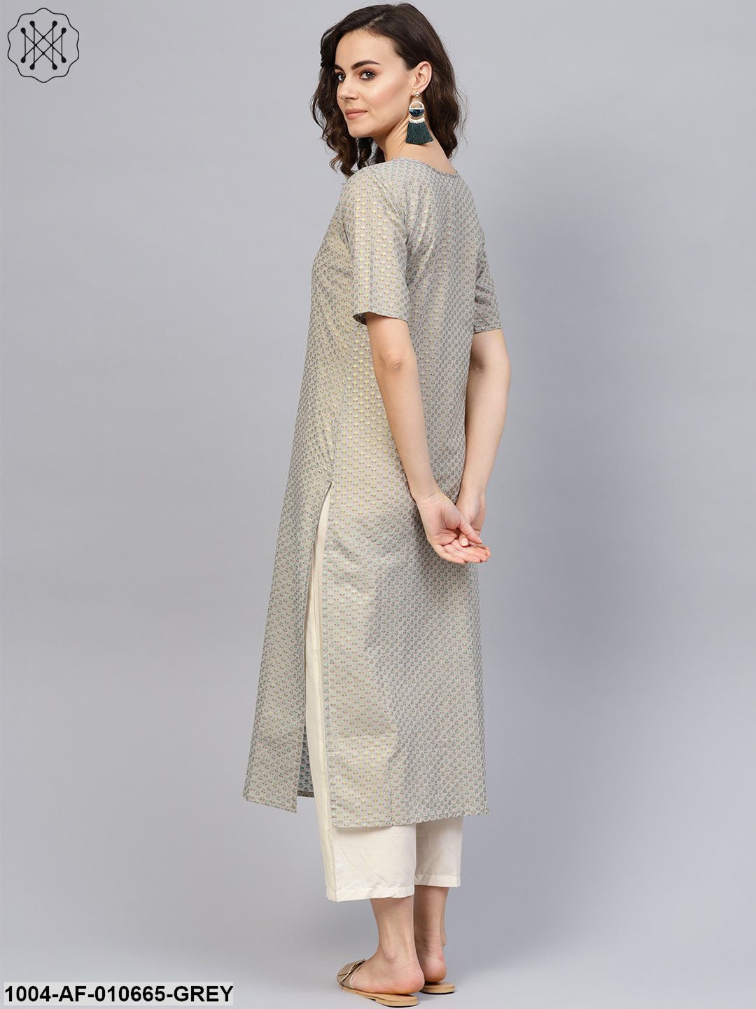 Women Grey Short Sleeves Keyhole Neck Straight Pure Cotton Kurta And Trousers Set