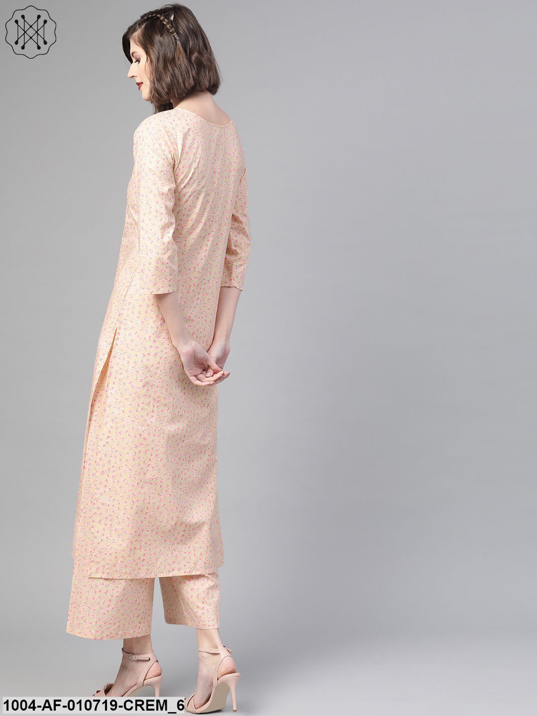 Women Cream & Pink Straight Floral Printed Kurta And Palazzos Set