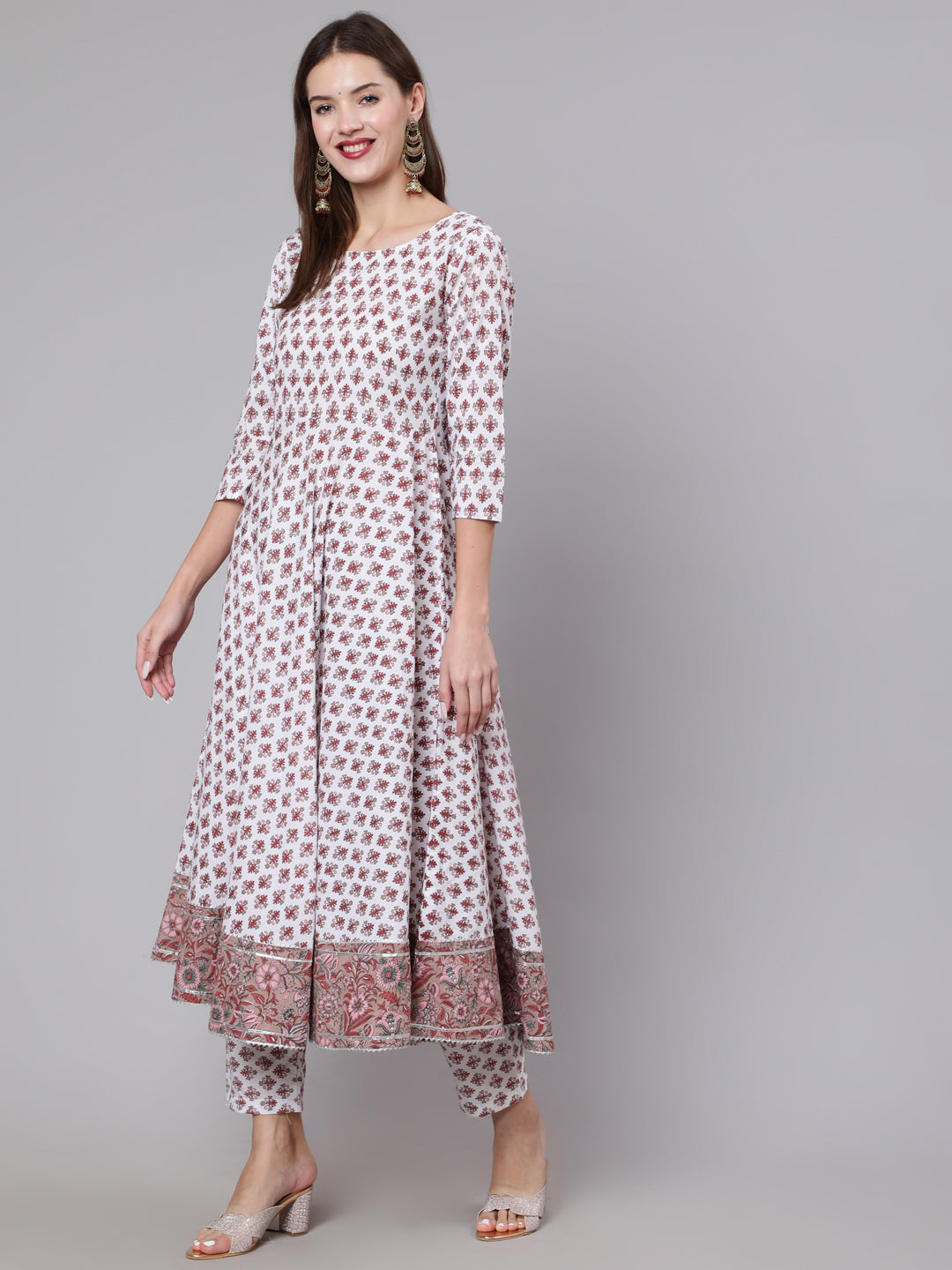 Off White Flared Kurta With Trouser & Dupatta
