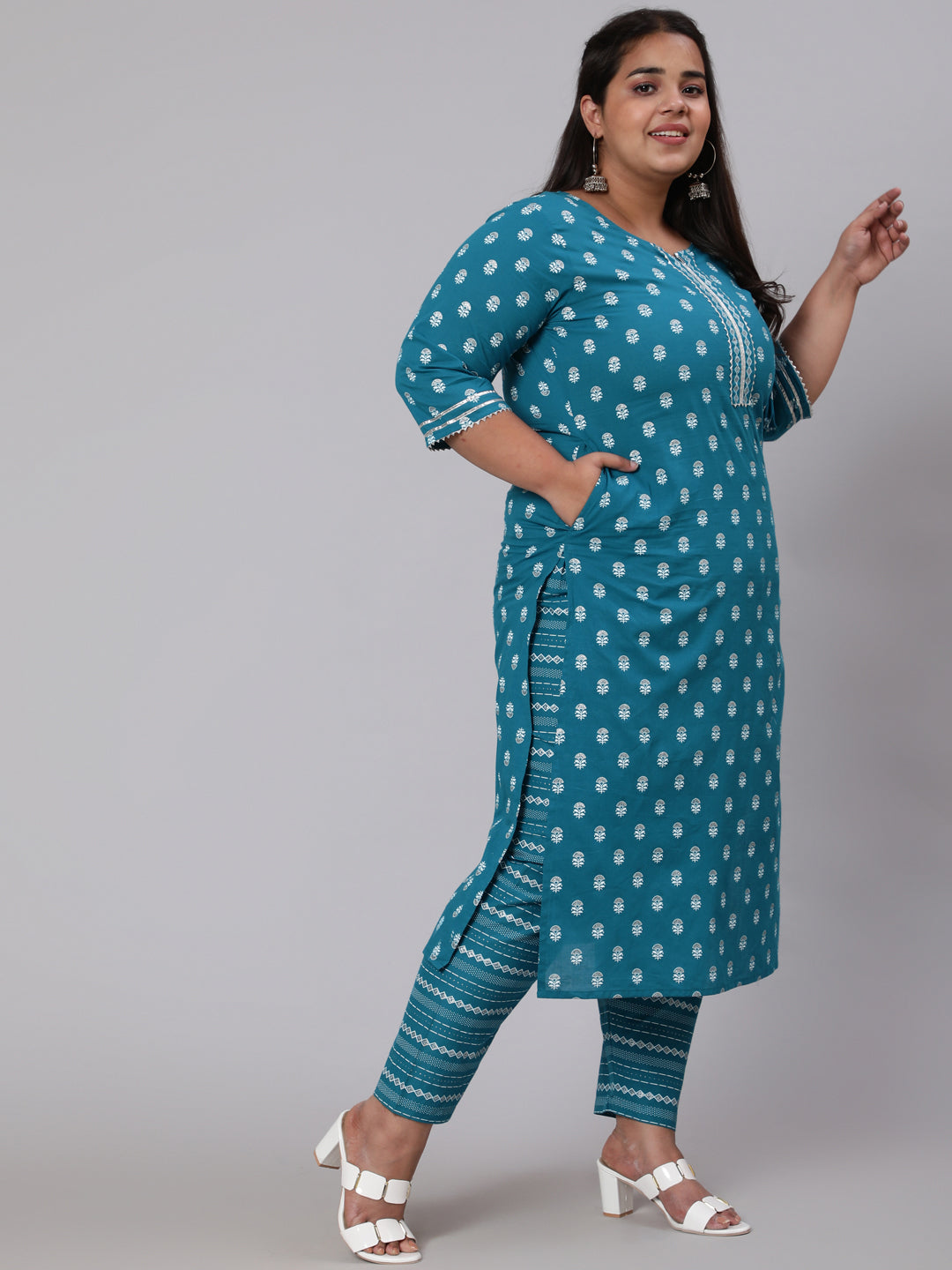 Plus Size Blue Printed Straight Kurta With Palazo & Dupatta