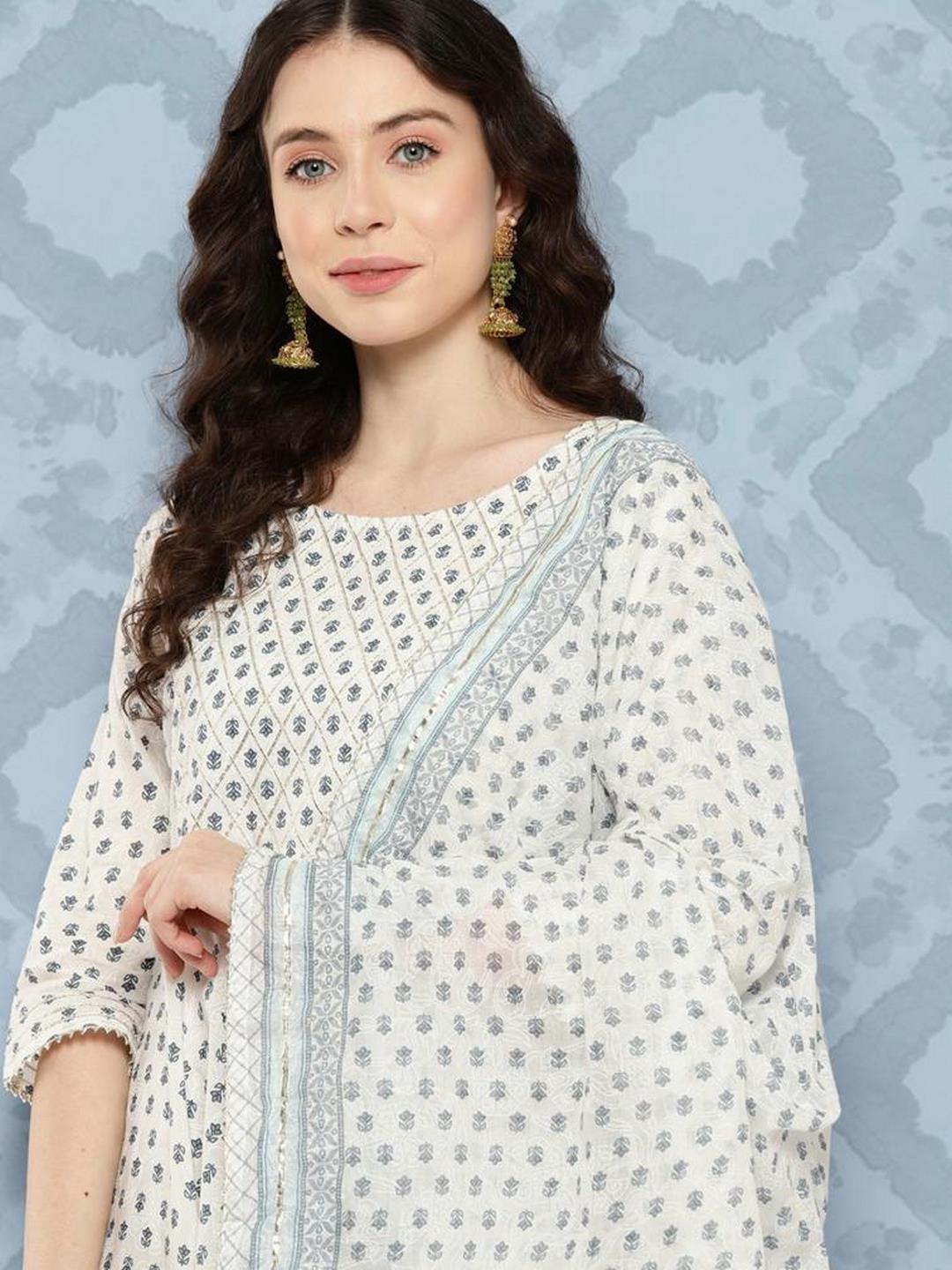 Off White Flared Kurta With Trouser & Dupatta
